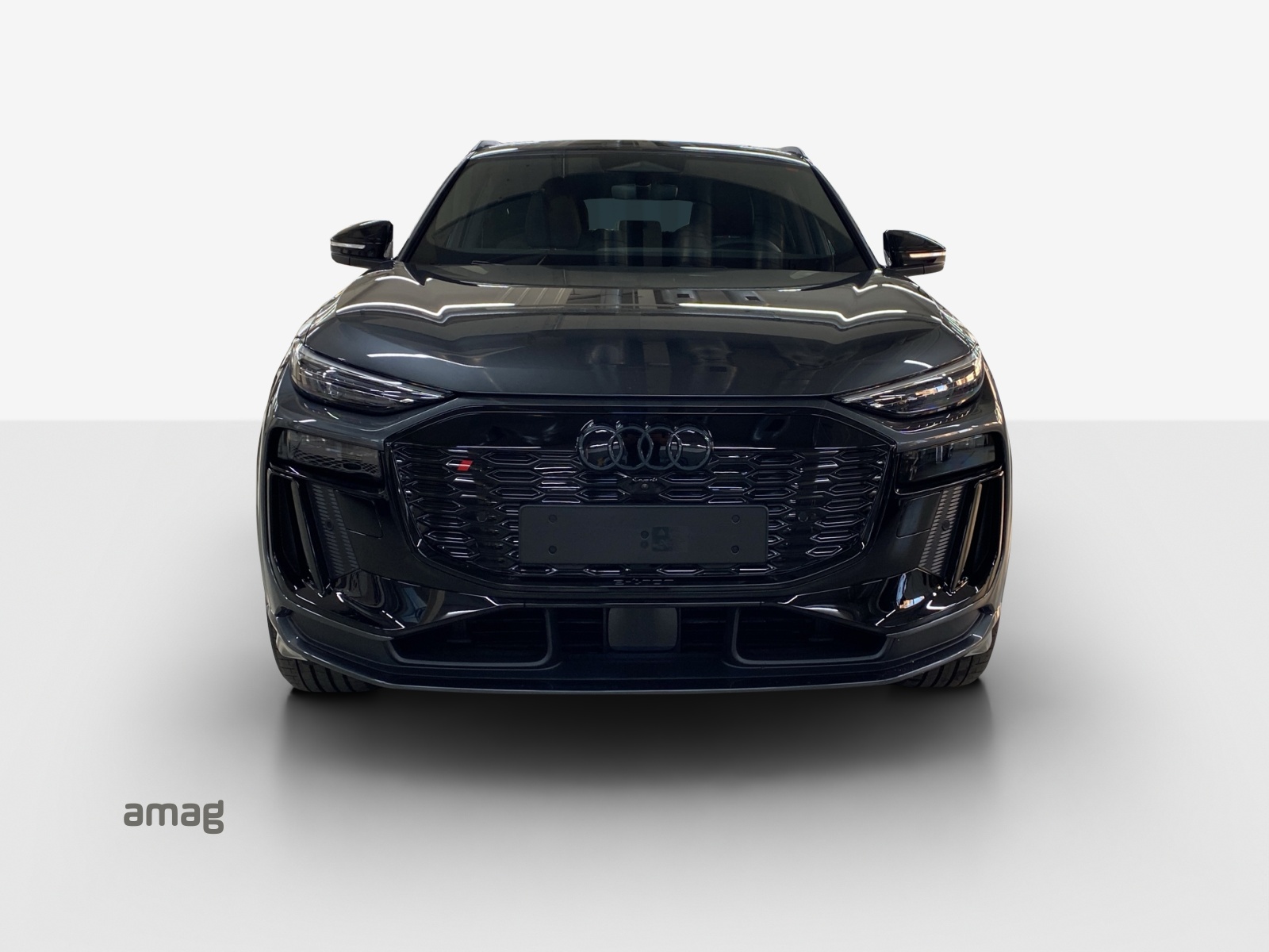 AUDI SQ6 Sportback e-tron quattro-image-6