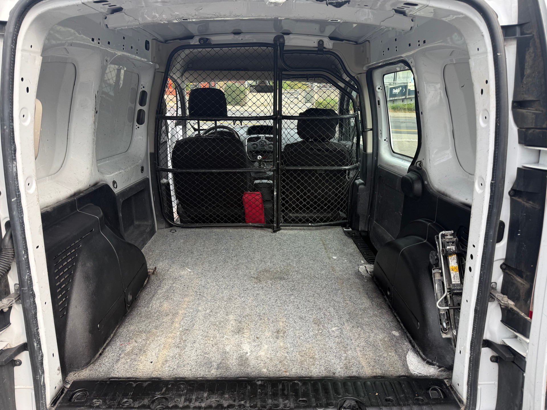RENAULT Kangoo Medium TCe 115 ENERGY Business-image-10