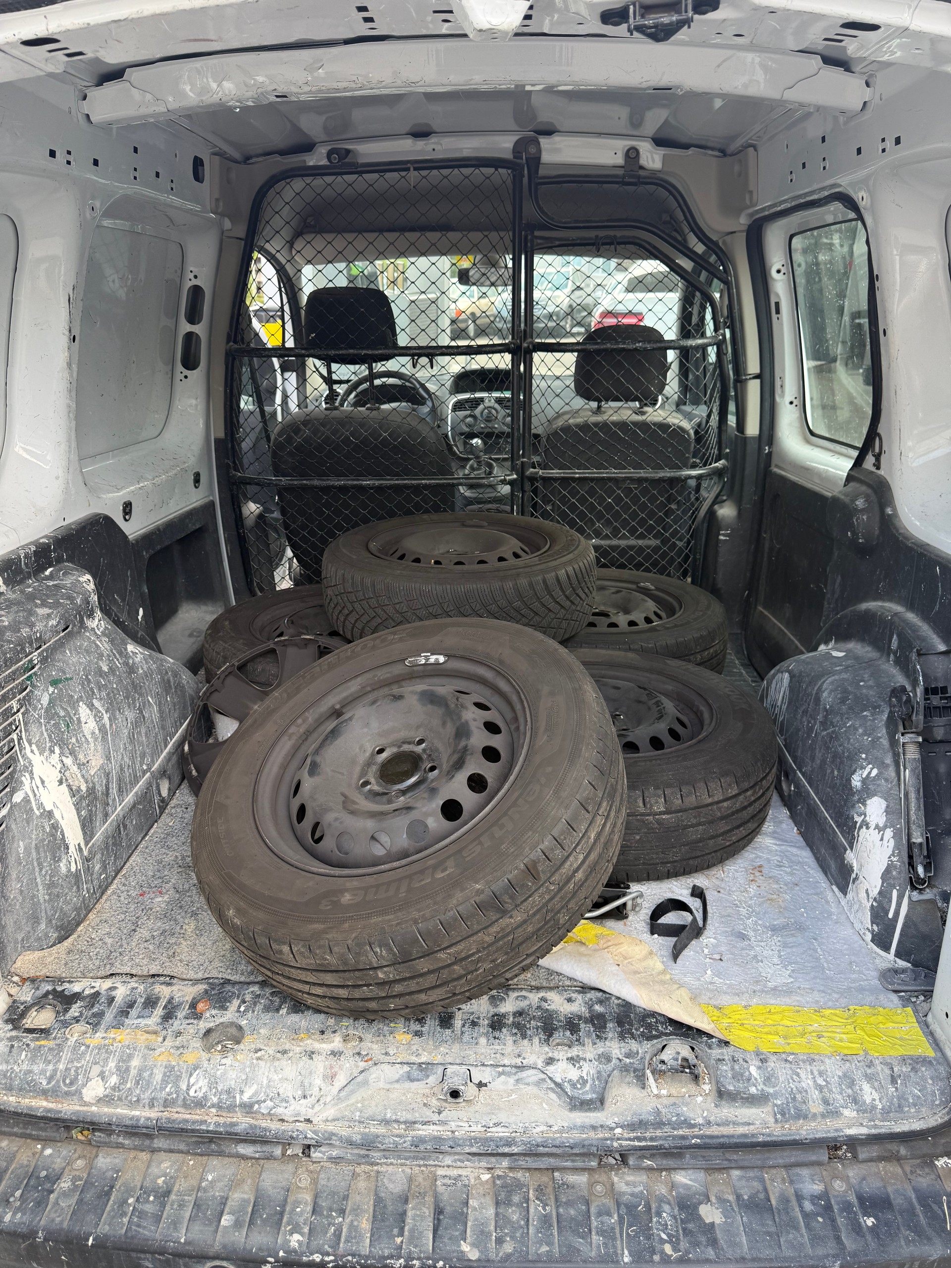 RENAULT Kangoo Medium TCe 115 ENERGY Business-image-11