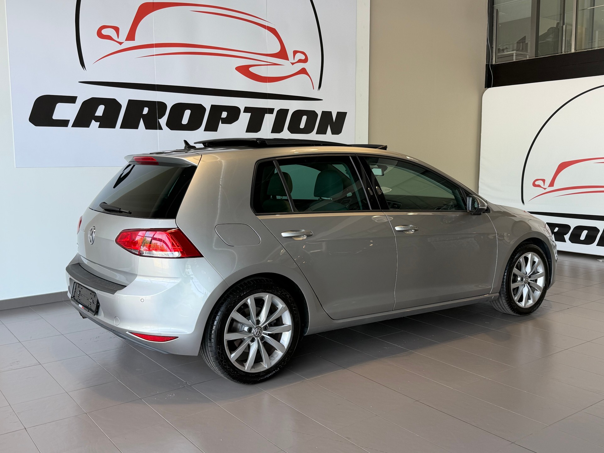 VW Golf 1.4 TSI Comfortline DSG-image-4
