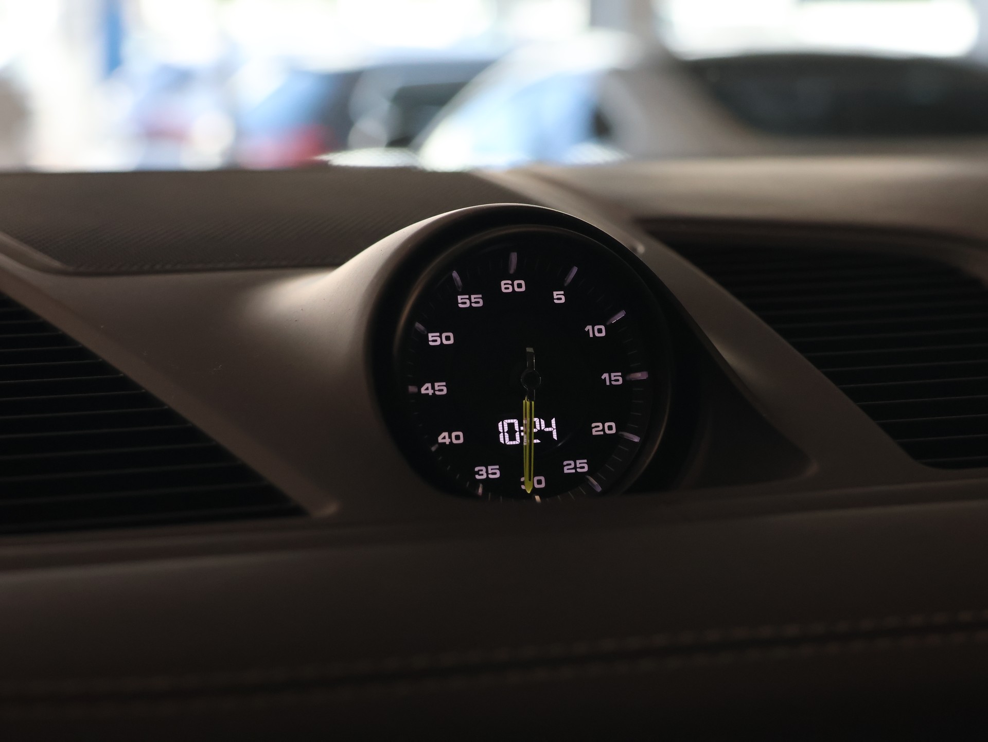 PORSCHE Cayenne Turbo Coupé S E-Hybrid *Bose* *Panoramadach* *Sitzheizung*-image-36