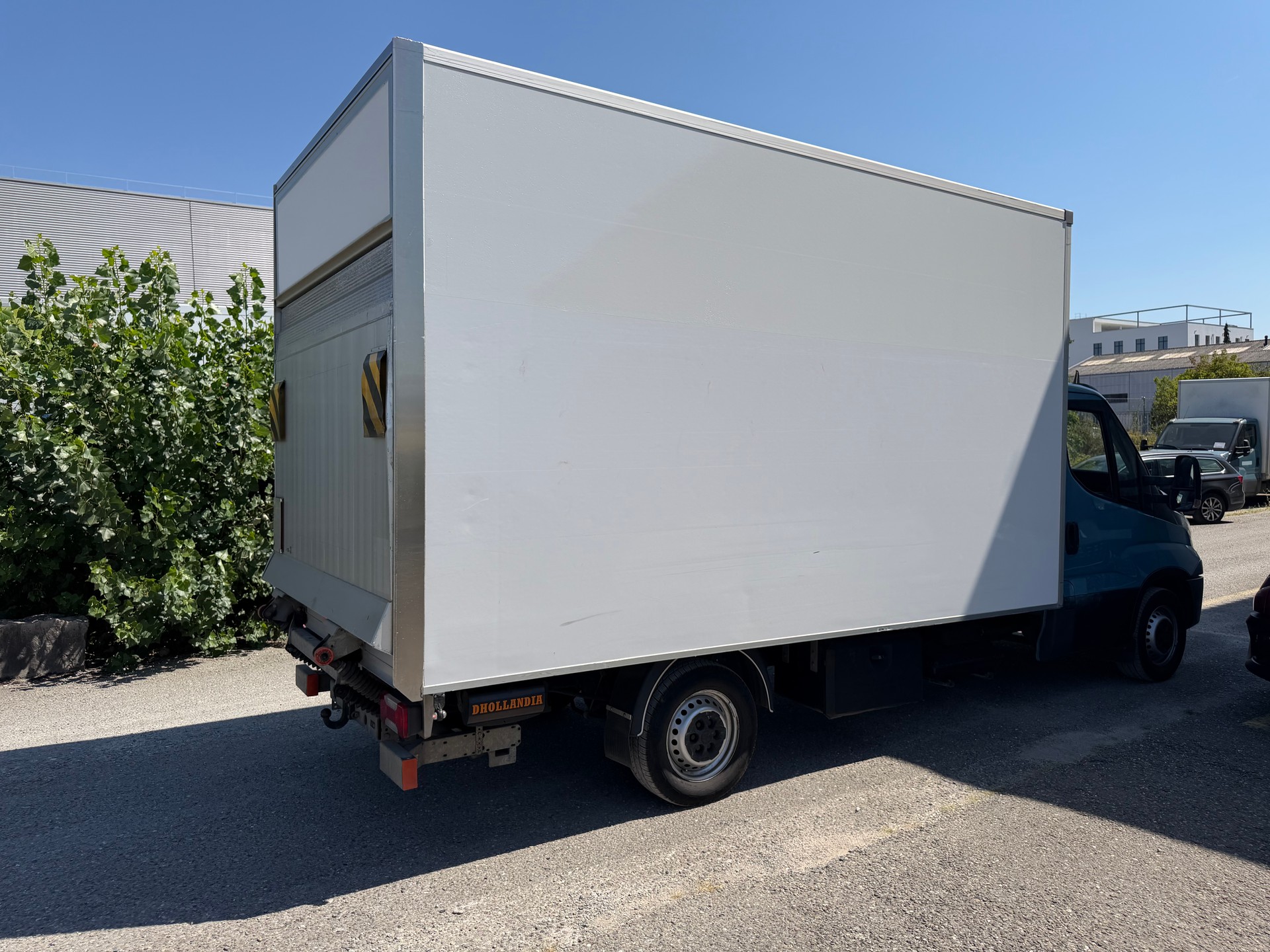 IVECO 35 S 18-image-1