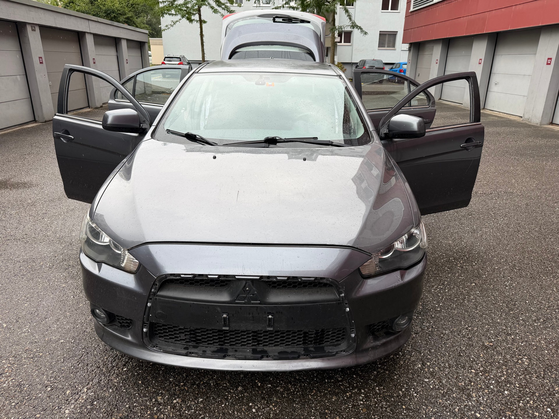 MITSUBISHI Lancer Sportback 1.8 Inform-image-3
