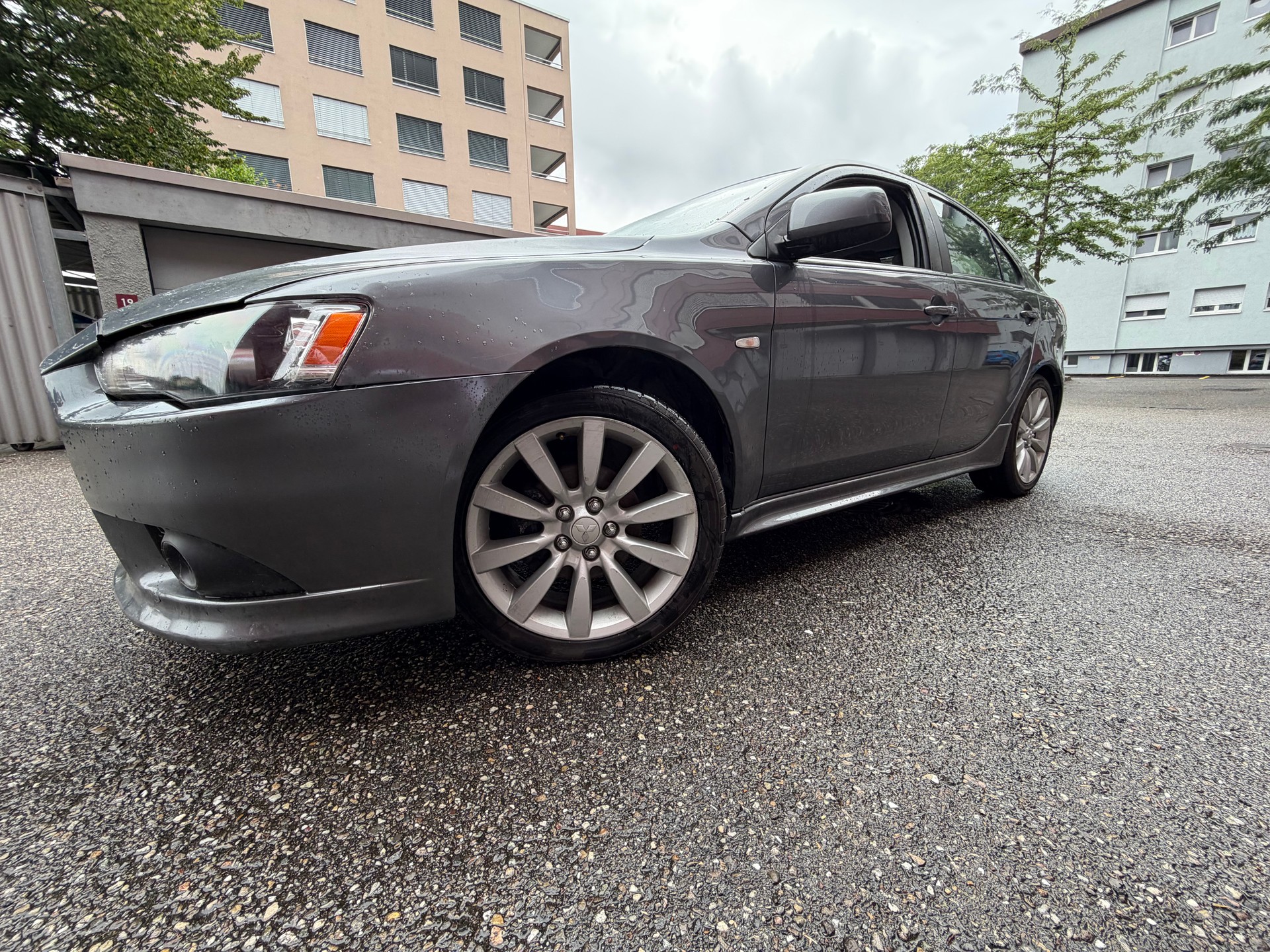 MITSUBISHI Lancer Sportback 1.8 Inform-image-0