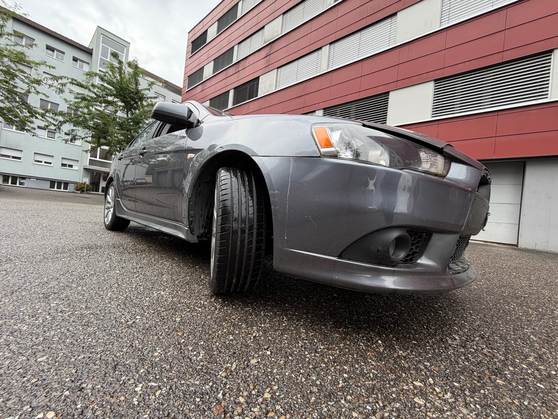 MITSUBISHI Lancer Sportback 1.8 Inform-image-1