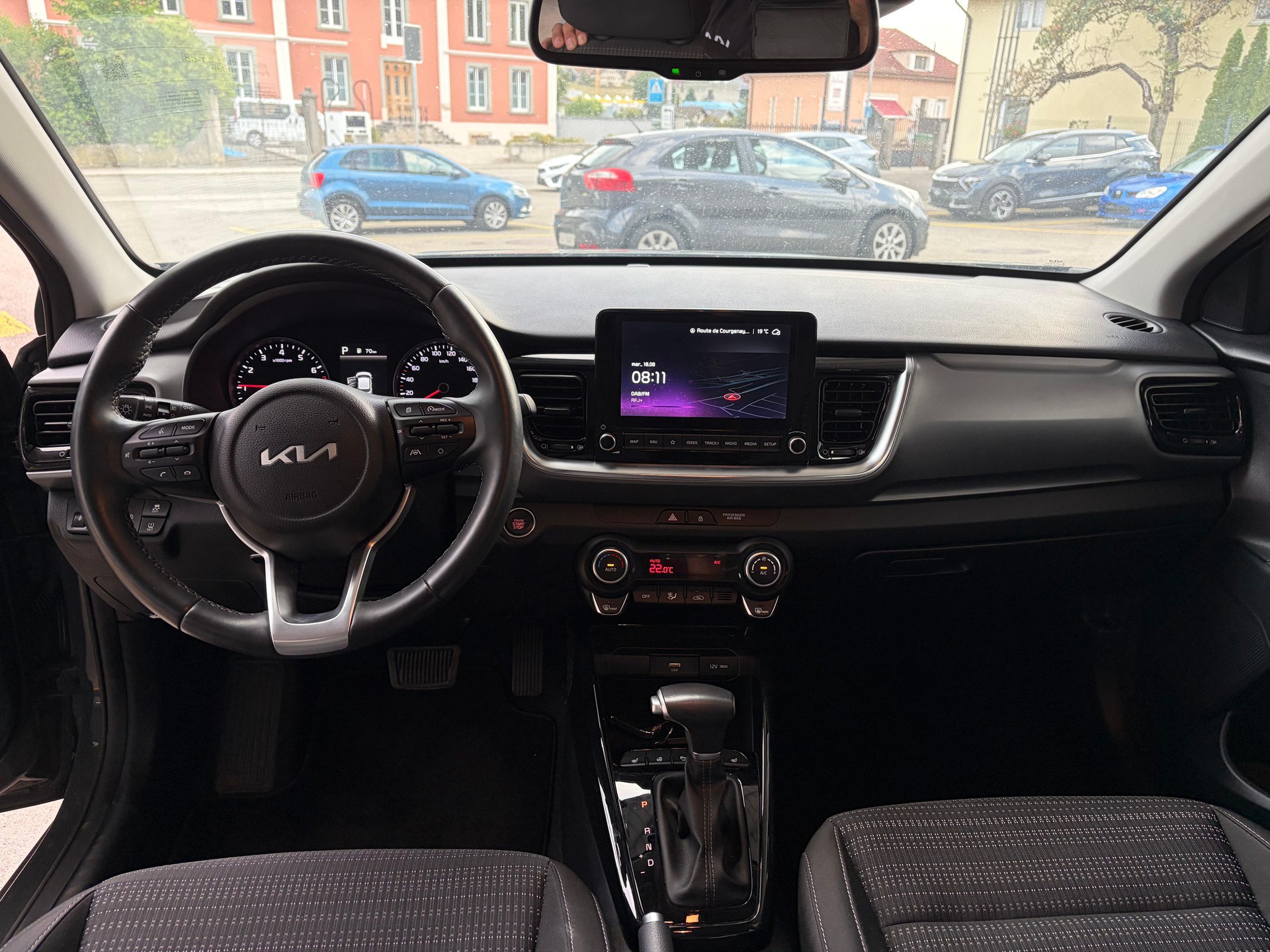 KIA Stonic 1.0 T Power Edition-image-4