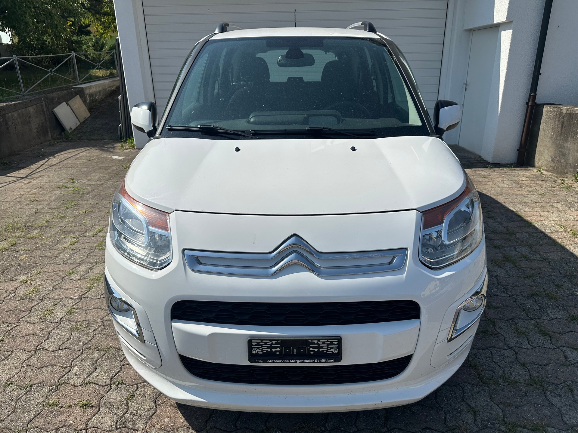 CITROEN C3 Picasso 1.6 HDi Exclusive EGS6-image-3