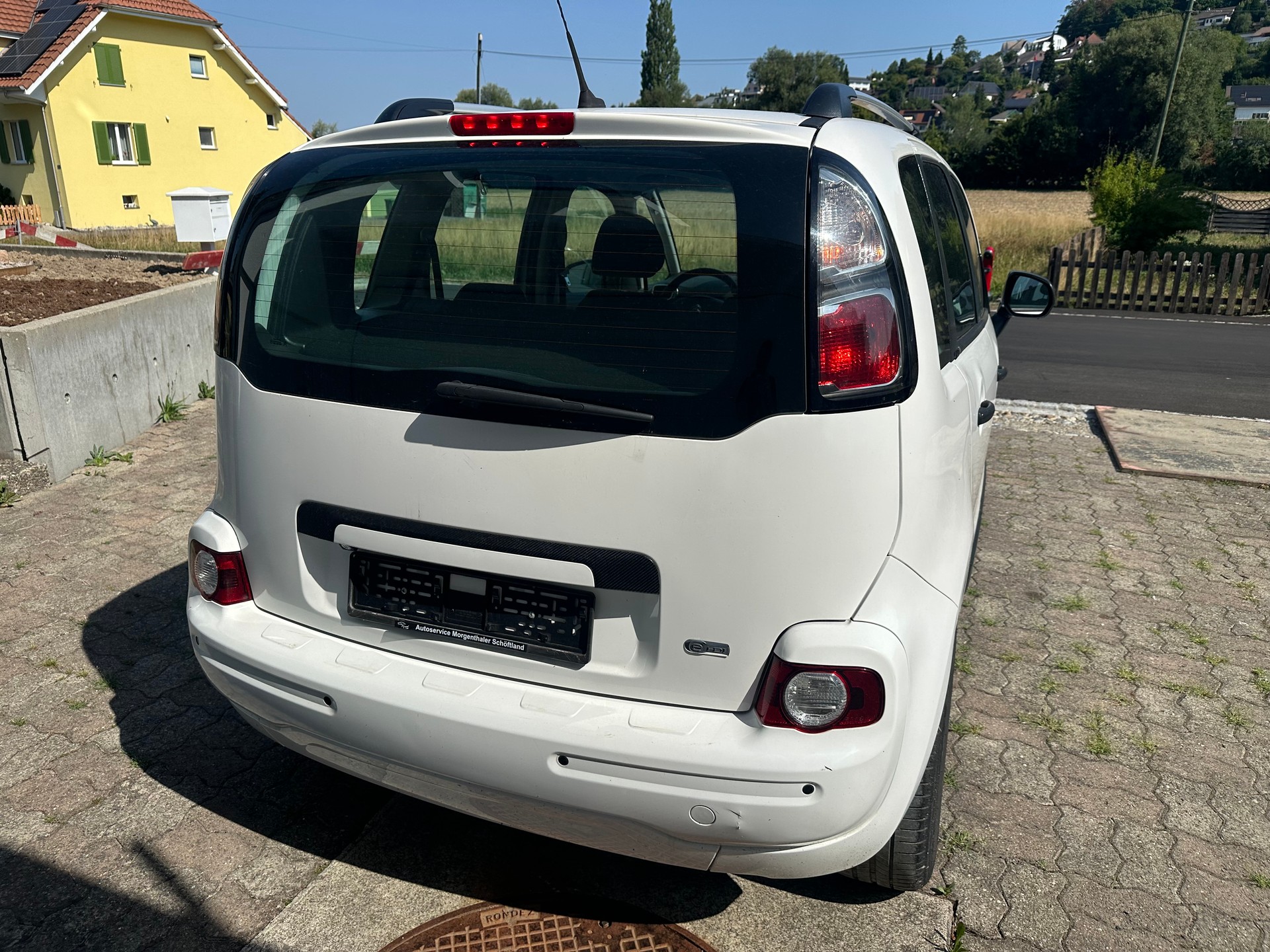 CITROEN C3 Picasso 1.6 HDi Exclusive EGS6-image-7