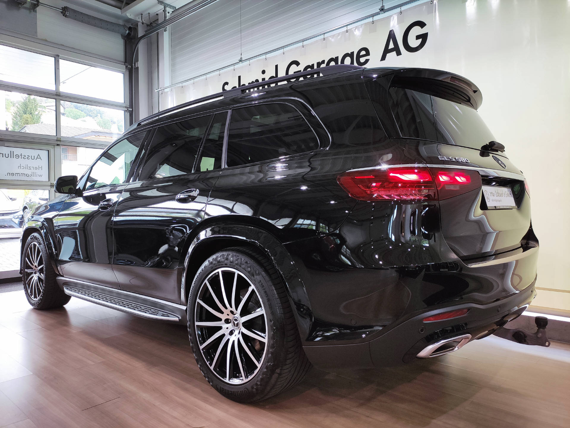 MERCEDES-BENZ GLS 580 AMG Line 4matic-image-23
