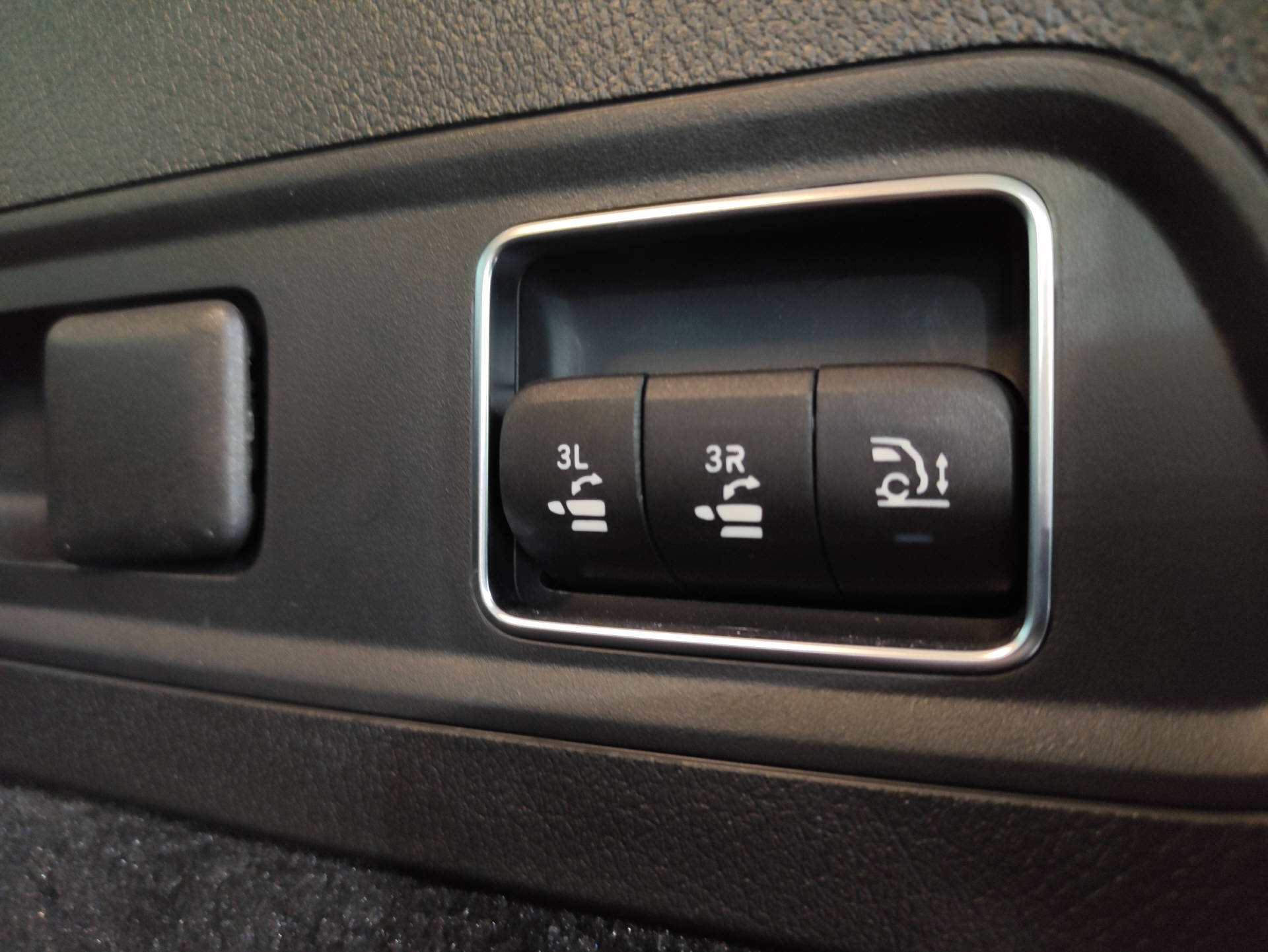 MERCEDES-BENZ GLS 580 AMG Line 4matic-image-20