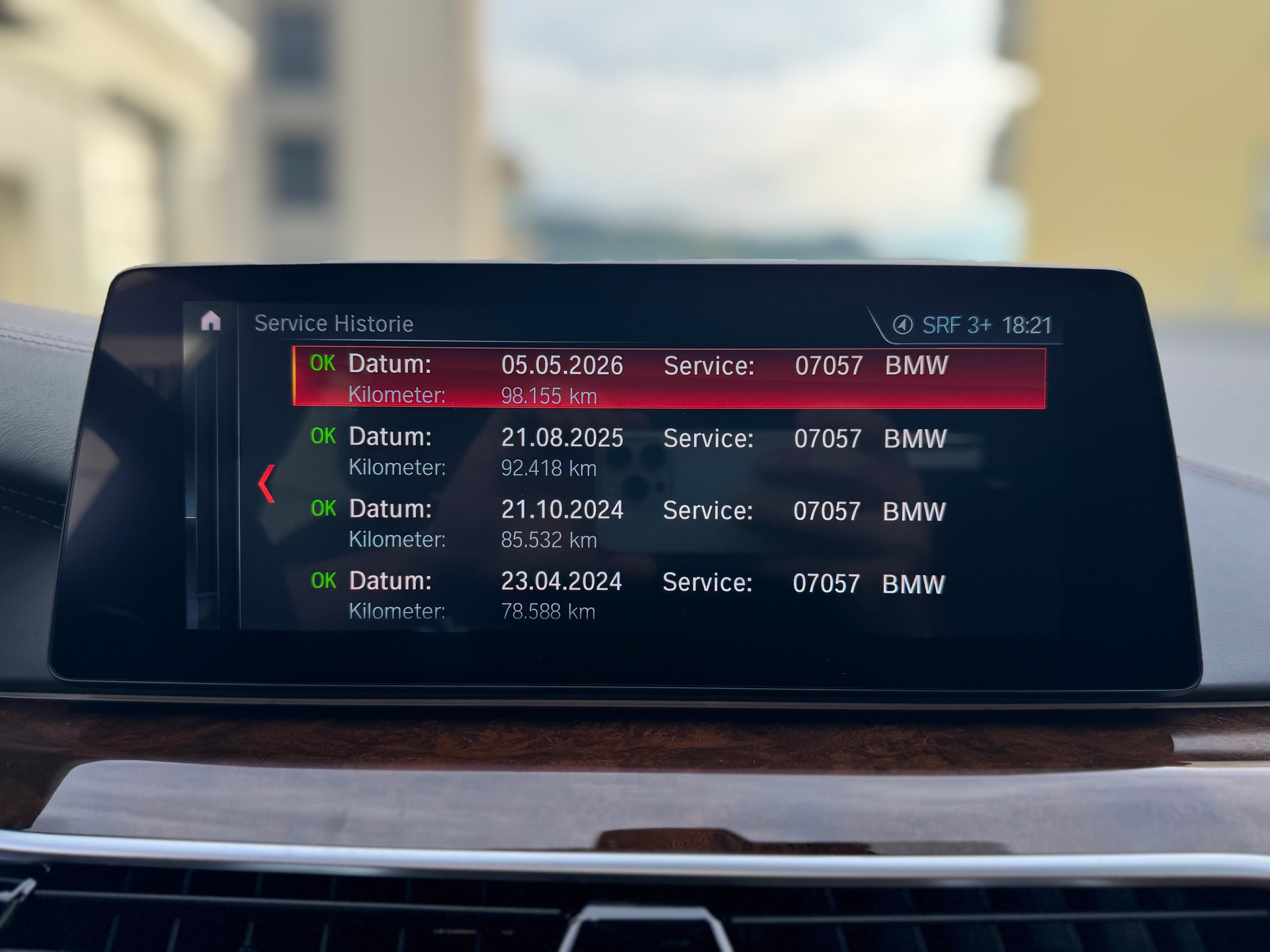 BMW 530d xDrive Luxury Line Steptronic-image-19