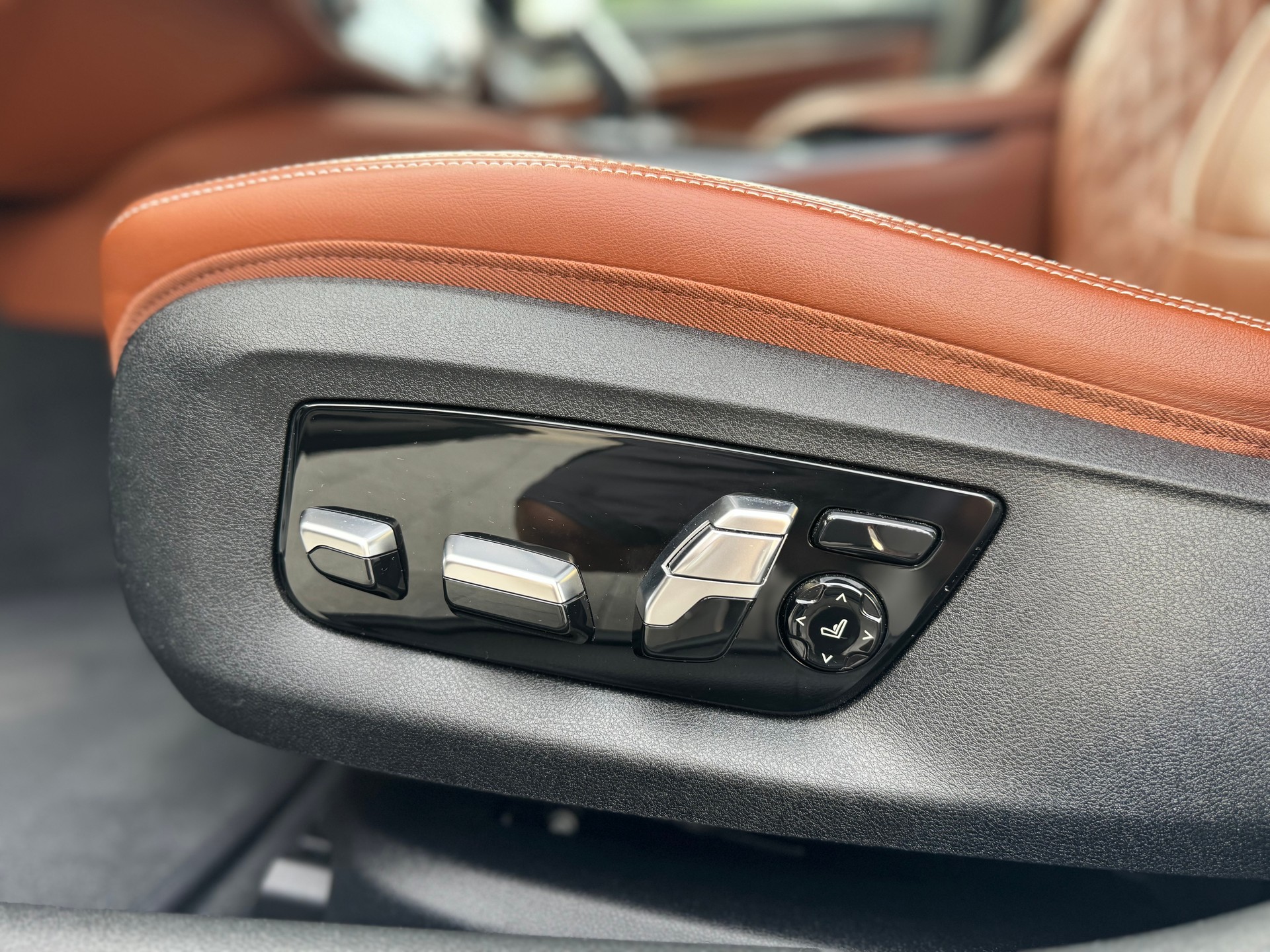 BMW 530d xDrive Luxury Line Steptronic-image-15