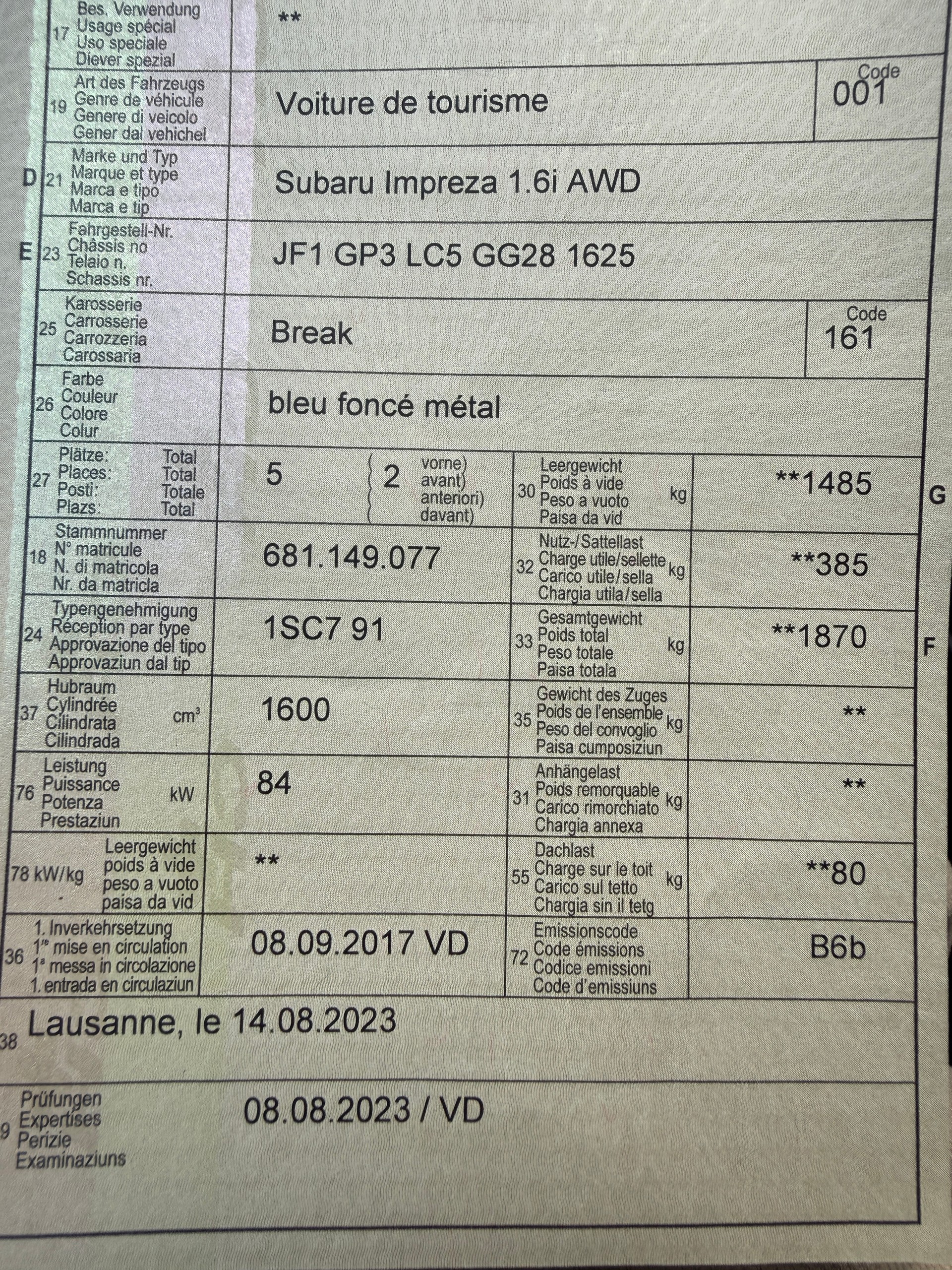 SUBARU Impreza 1.6 Swiss one-image-10