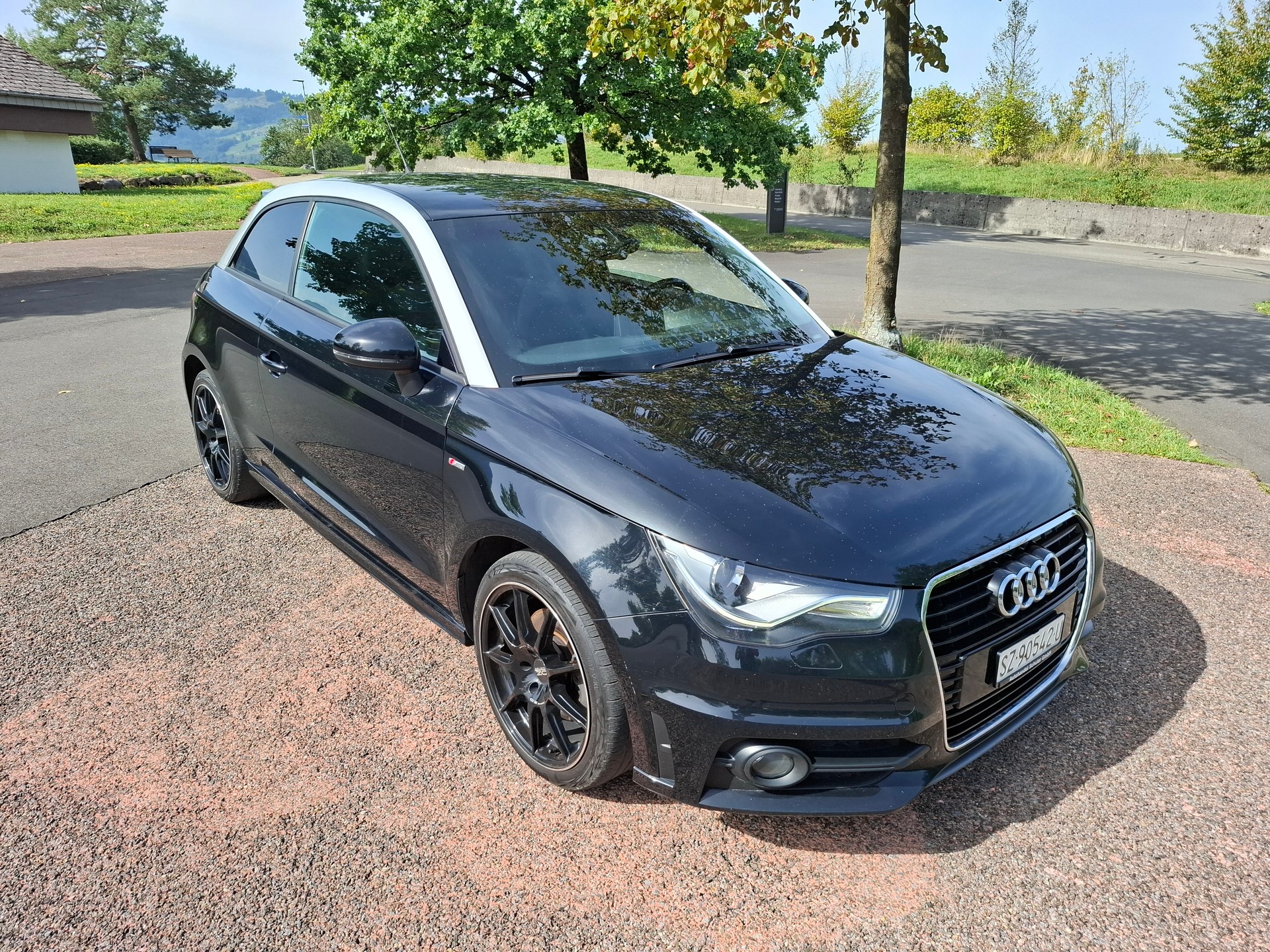 AUDI A1 Sport 1.4 TFSI Ambition S-tronic-image-0