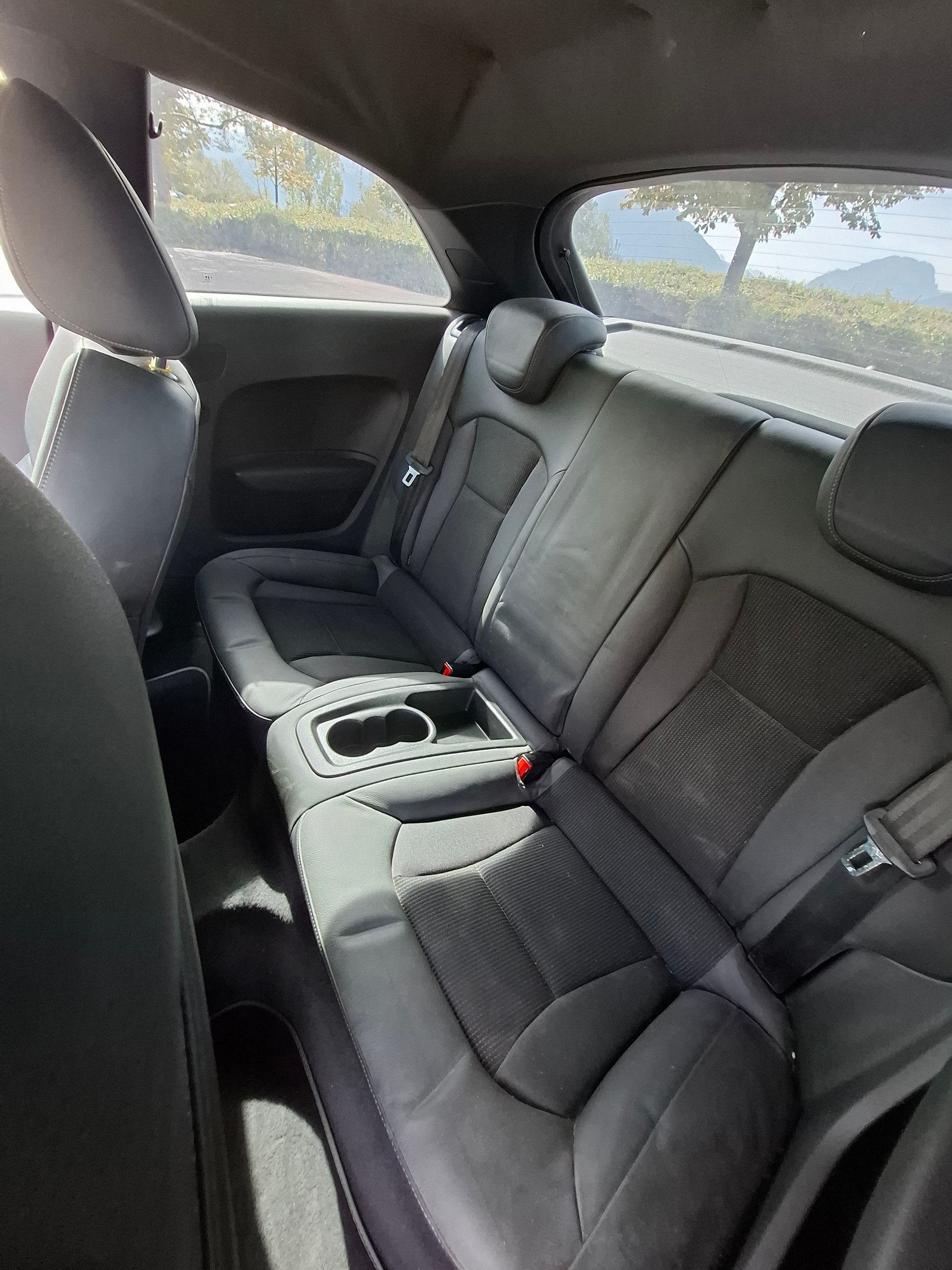 AUDI A1 Sport 1.4 TFSI Ambition S-tronic-image-11