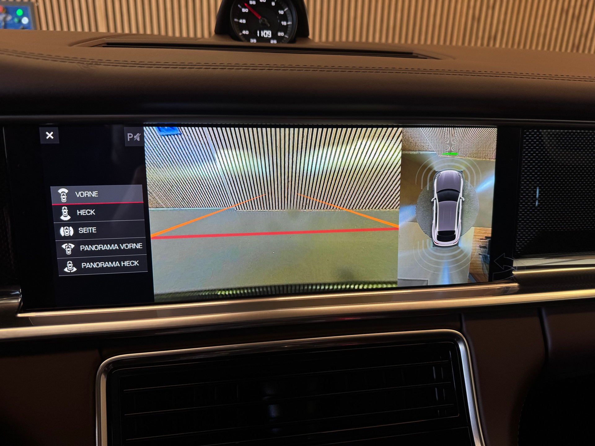 PORSCHE Panamera Sport Turismo 4.0 V8 Turbo-image-21