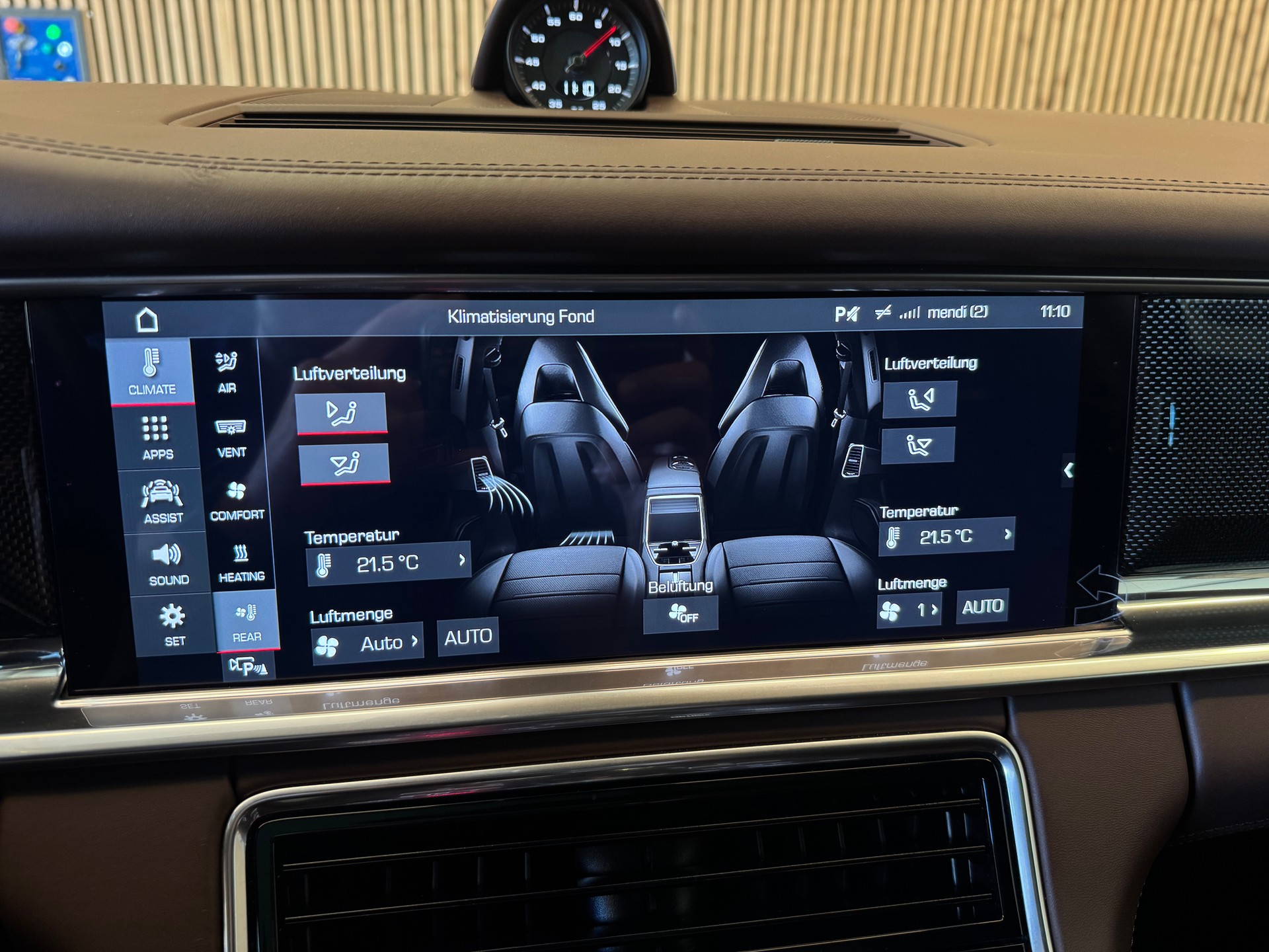 PORSCHE Panamera Sport Turismo 4.0 V8 Turbo-image-19