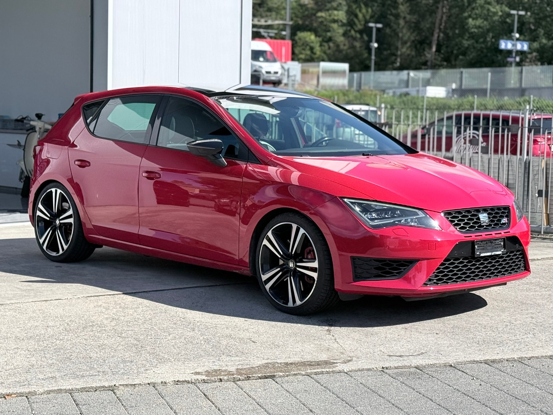 SEAT Leon 2.0 TSI Cupra 290 DSG-image-2