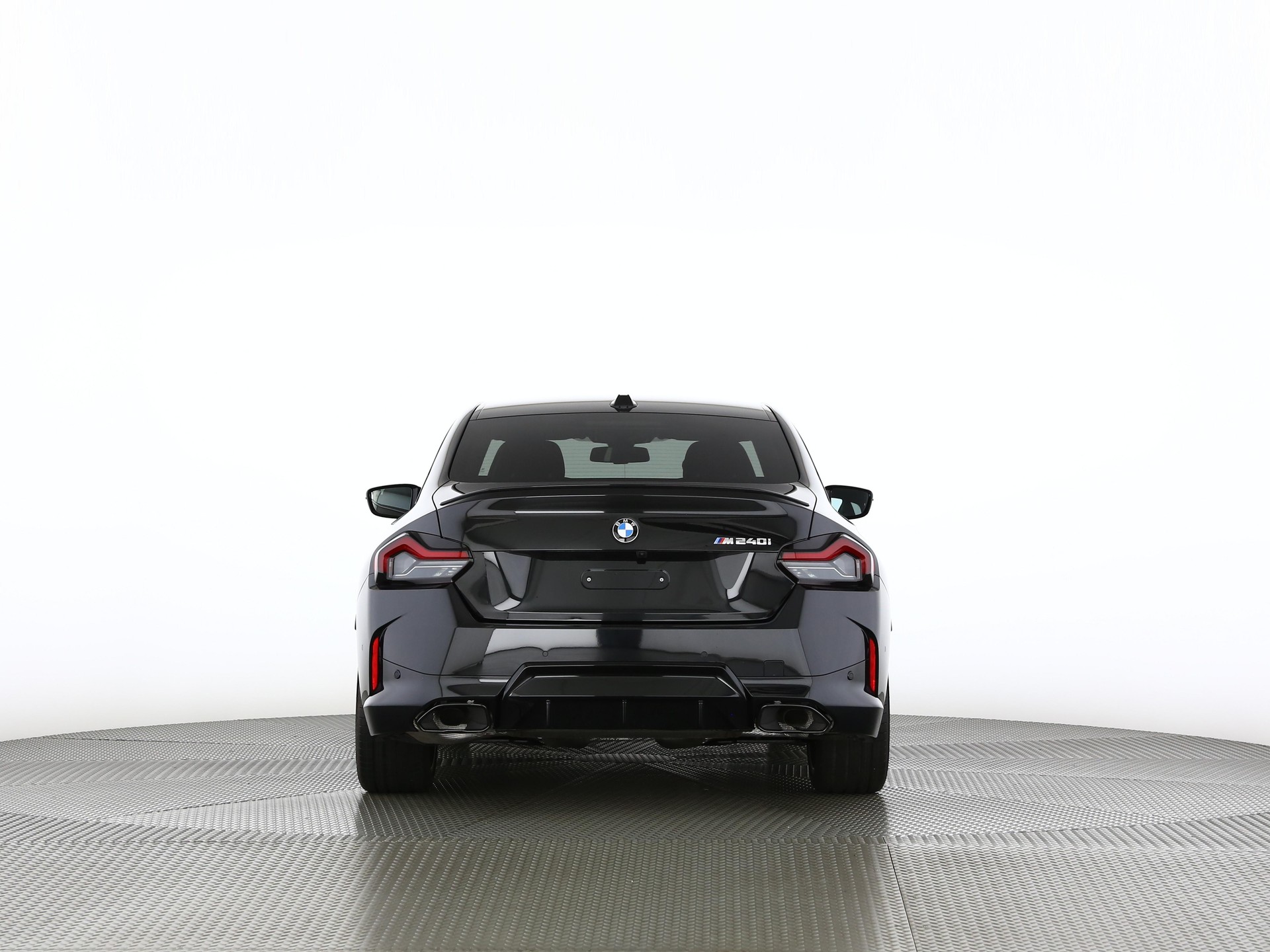 BMW M240i xDrive Coupé-image-7