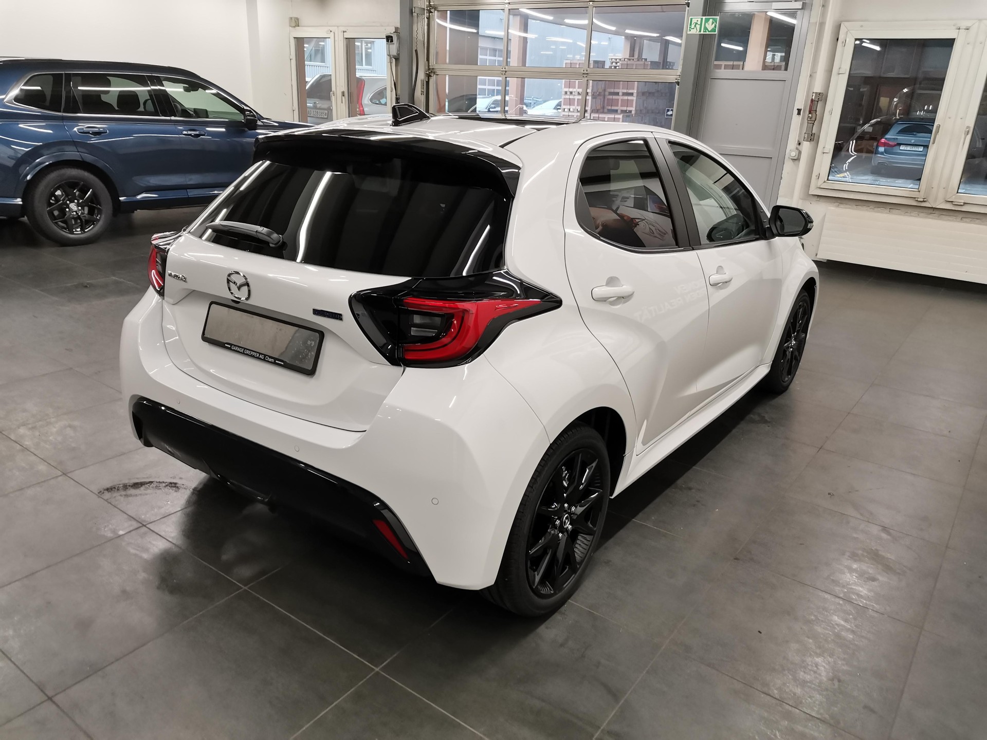 MAZDA 2 1.5 Hybrid Homura Plus-image-4