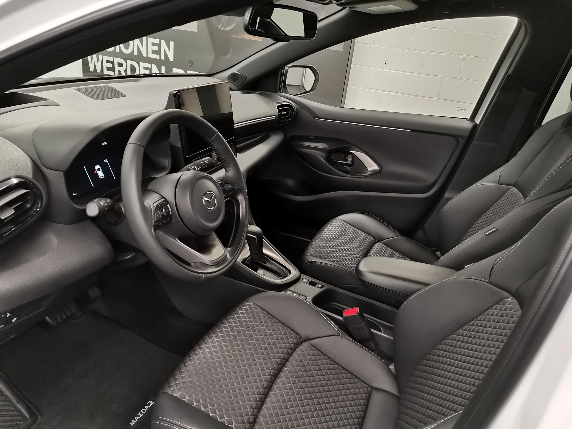 MAZDA 2 1.5 Hybrid Homura Plus-image-6