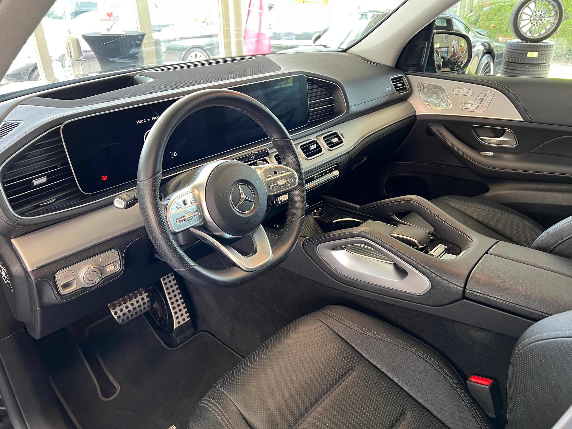 MERCEDES-BENZ GLE 450 4Matic AMG Line 9G-Tronic | CH | 7 Sitz | Airmatic | Night | Panorama | AHK |-image-7