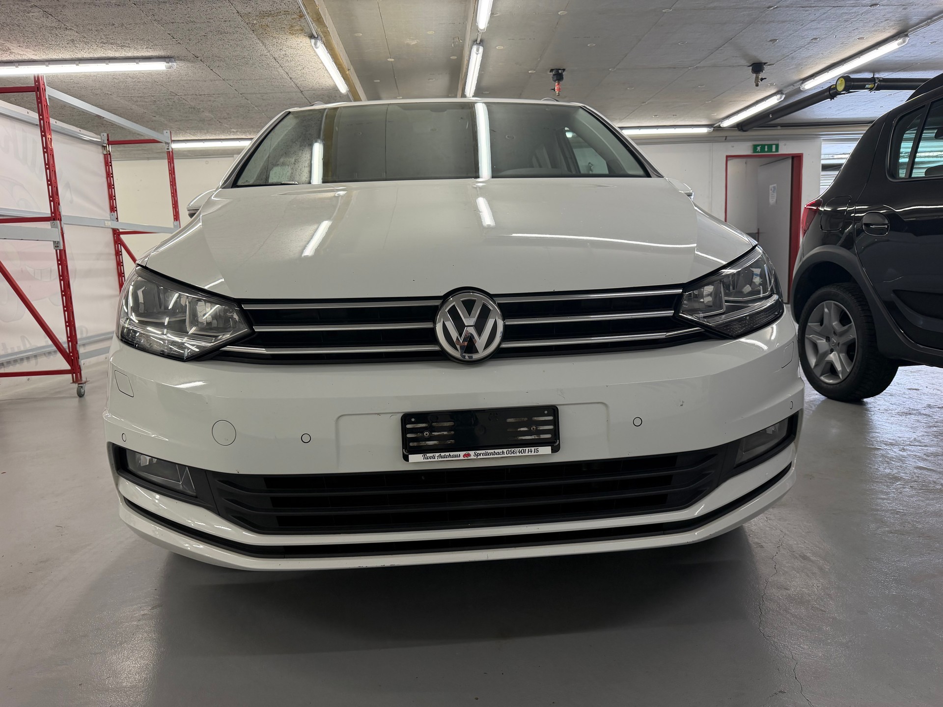 VW Touran 1.4 TSI BlueMotion Technology Highline DSG-image-2