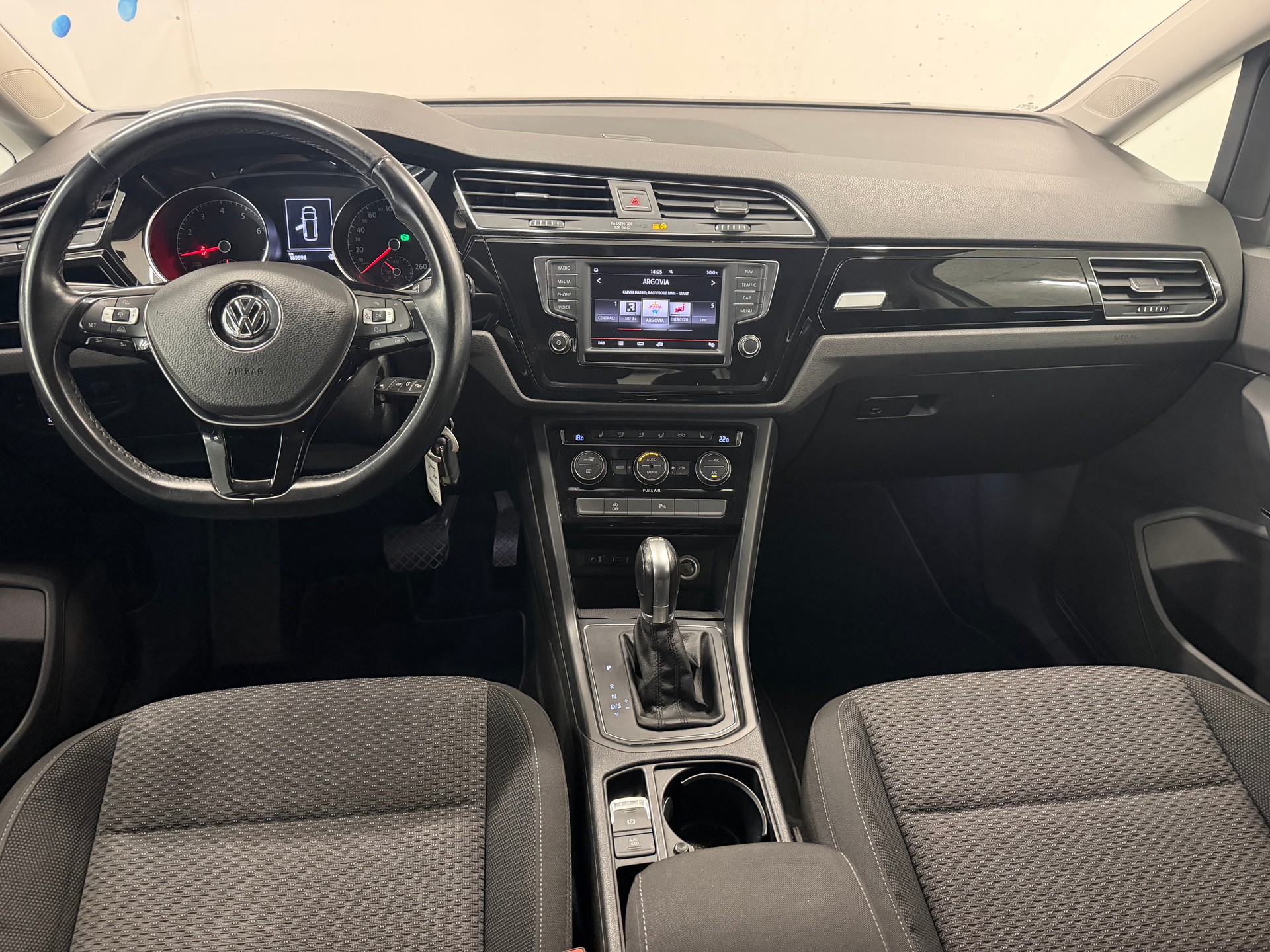 VW Touran 1.4 TSI BlueMotion Technology Highline DSG-image-9