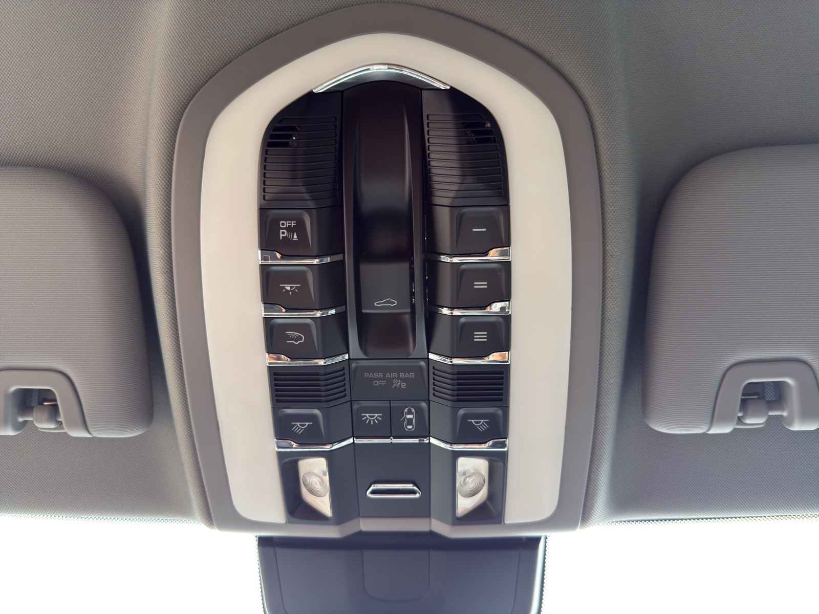 PORSCHE Panamera 4S 4.8 PDK-image-19