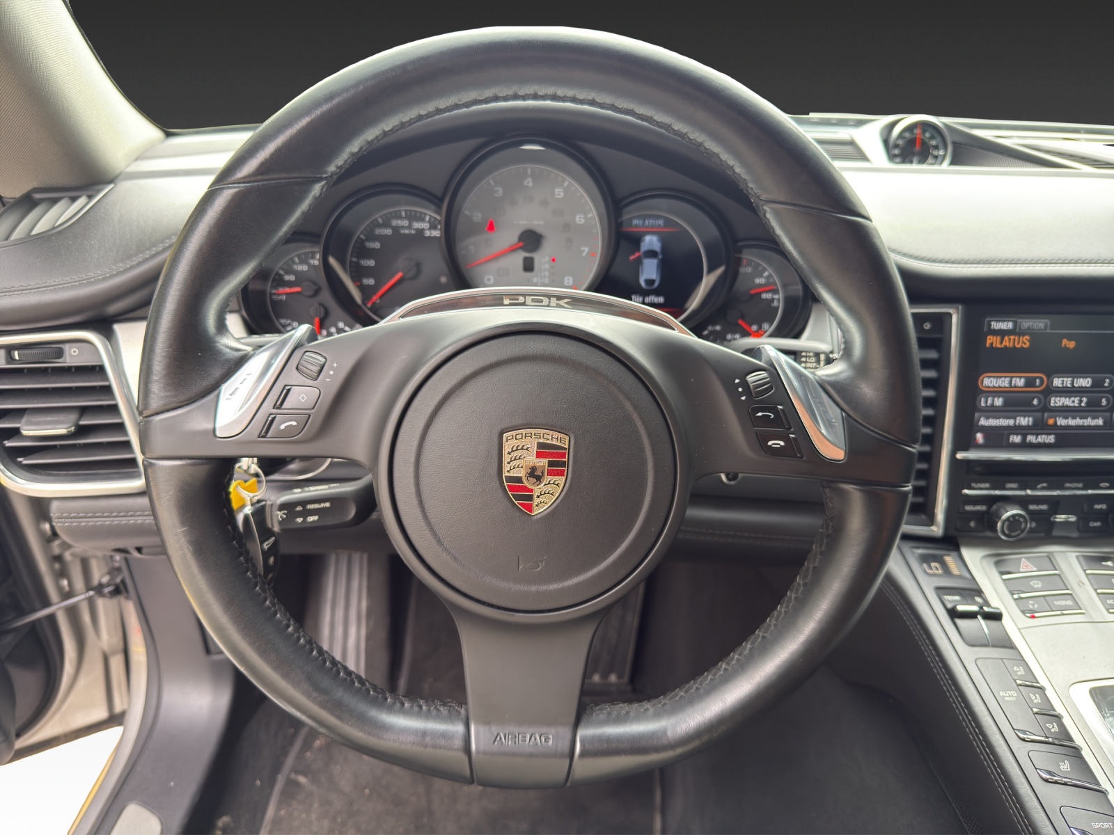 PORSCHE Panamera 4S 4.8 PDK-image-9