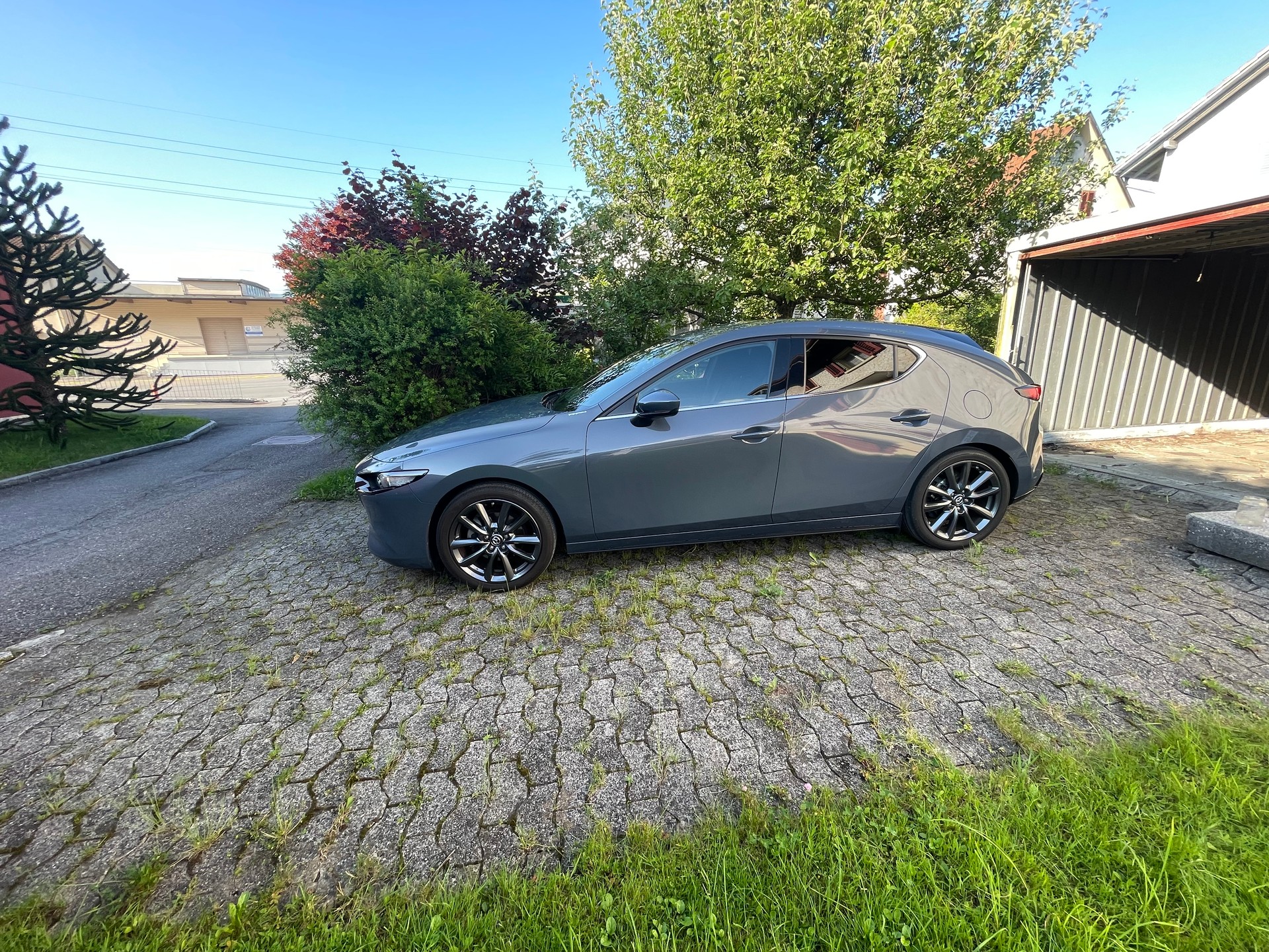 MAZDA G180 HB-image-2