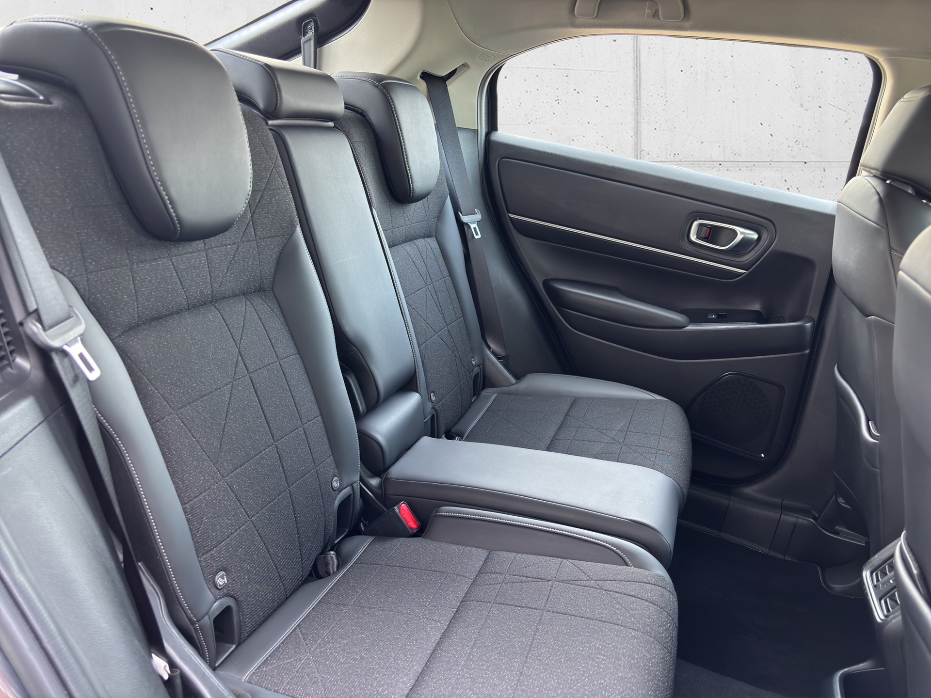 HONDA HR-V 1.5 i-MMD Advance-image-16