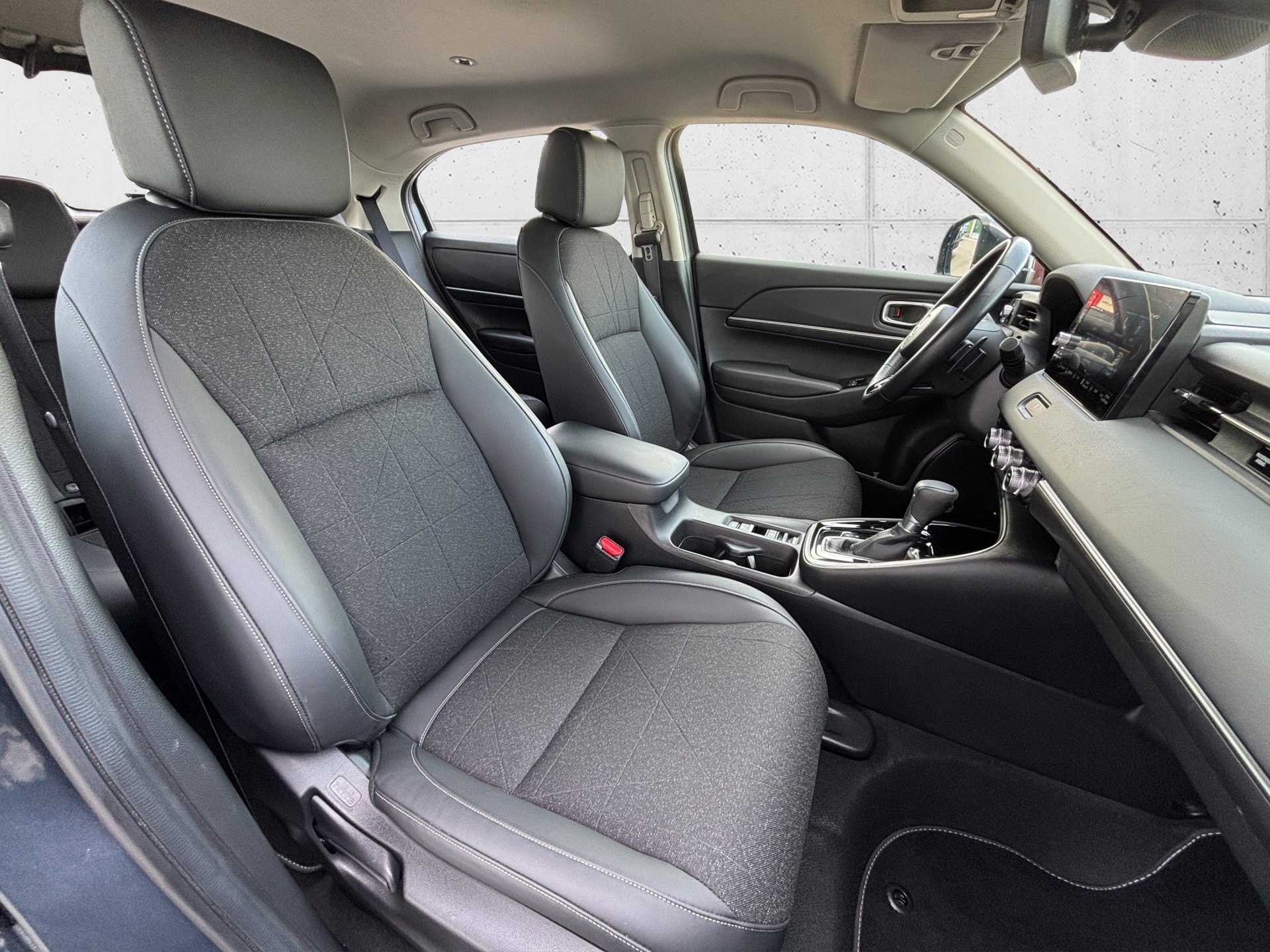 HONDA HR-V 1.5 i-MMD Advance-image-15