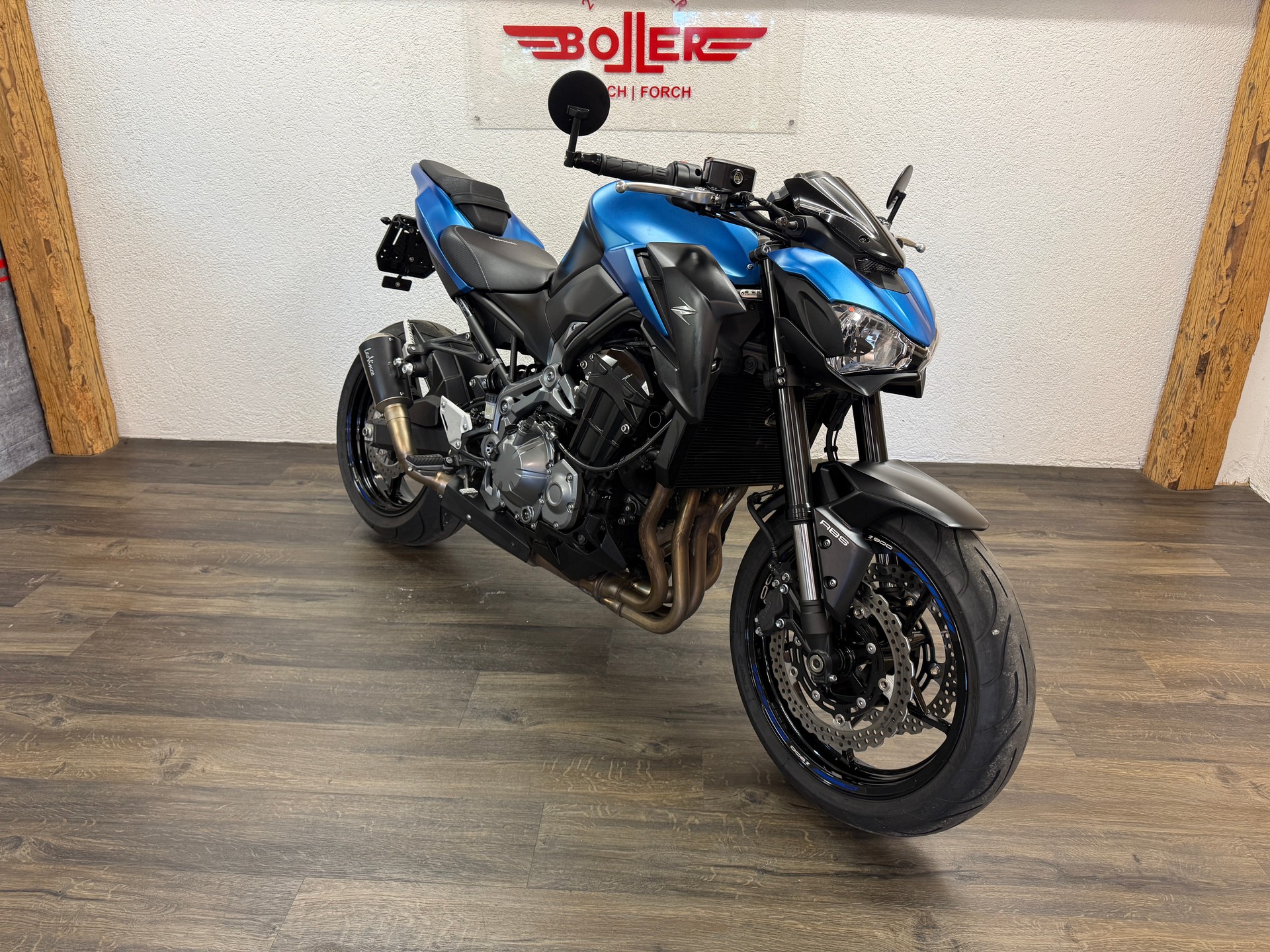KAWASAKI Z 900