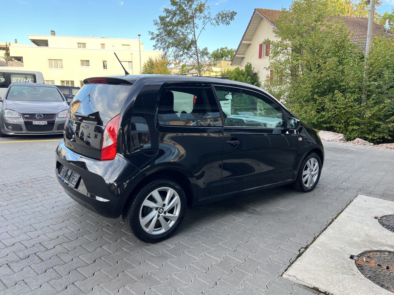 SEAT Mii 1.0 Style-showroom-element-3