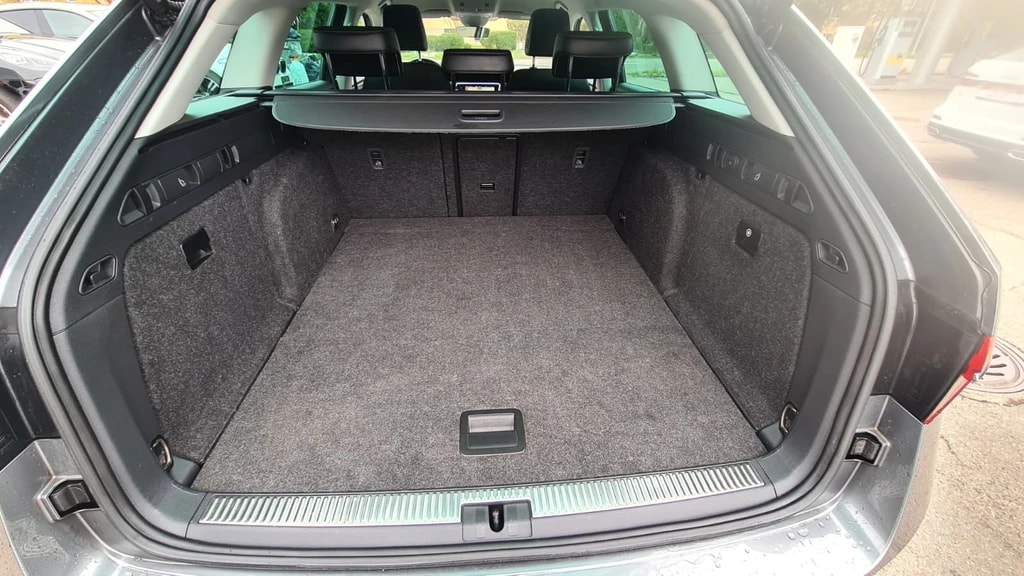 SKODA Superb Combi 2.0 TDi Style 4x4 DSG ** 200 PS ** Alcantara-Leder ** Gr-Navi ** RF-Kamera ** Abstandsregelsysteme ** Sitzmemory-image-7