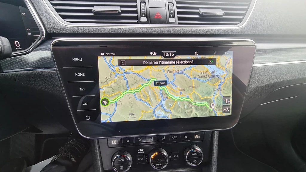 SKODA Superb Combi 2.0 TDi Style 4x4 DSG ** 200 PS ** Alcantara-Leder ** Gr-Navi ** RF-Kamera ** Abstandsregelsysteme ** Sitzmemory-image-11
