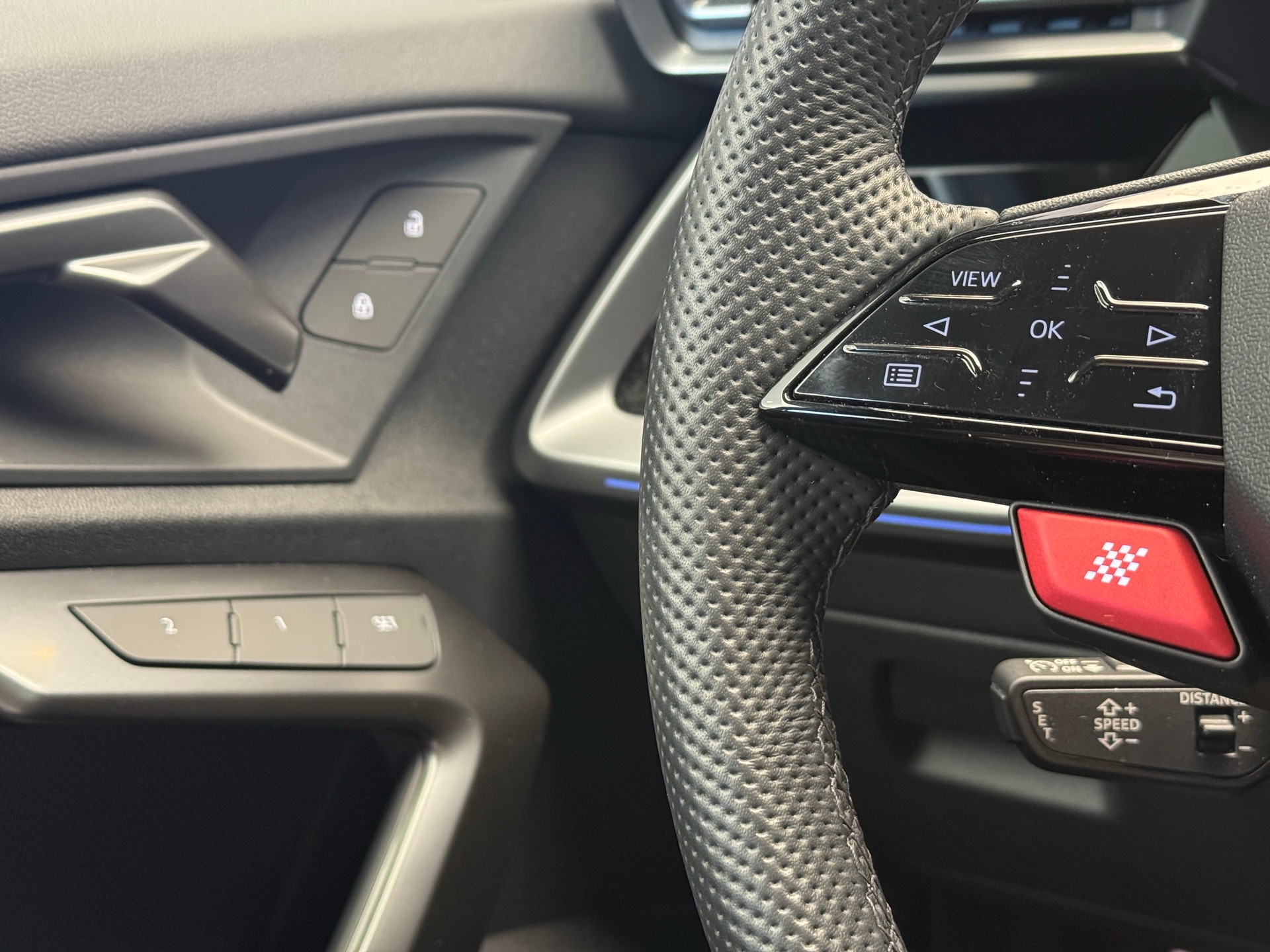 AUDI RS3 Sportback 2.5 TSI quattro S-tronic-image-21
