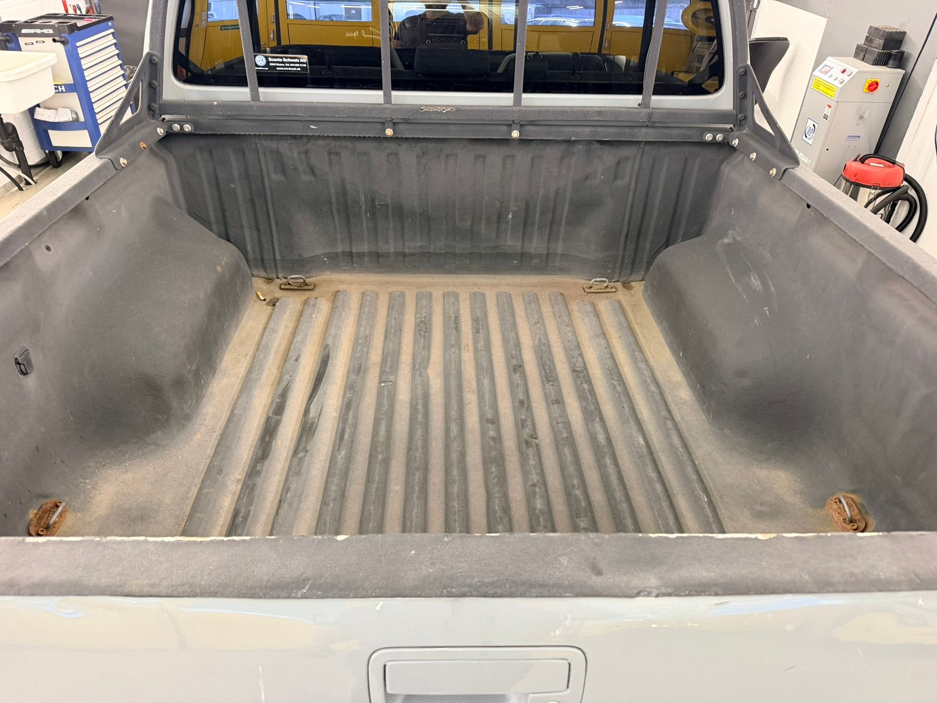 VW Amarok 2.0 BiTDI Startline 4Motion permanent A-image-5