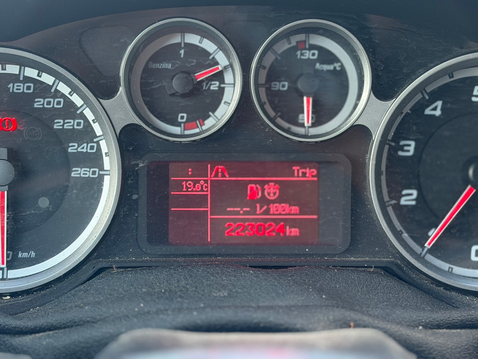 ALFA ROMEO MiTo 1.4 TB Progression-image-7