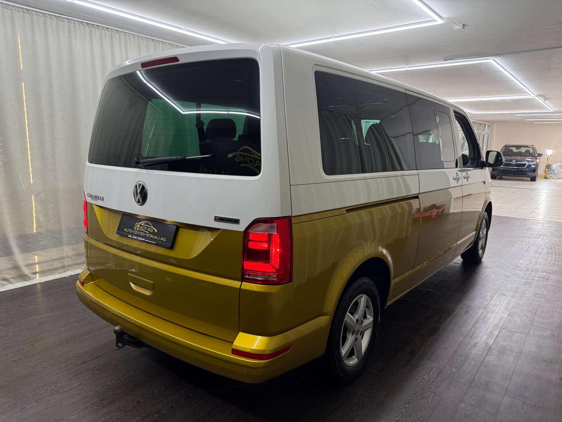 VW T6 Caravelle 2.0 TDI Comfortline Liberty 4Mot LWB-image-3