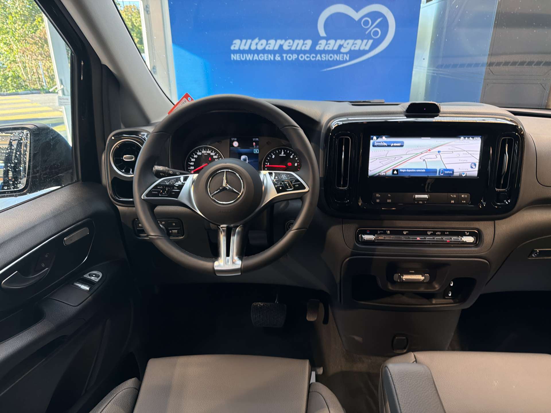 MERCEDES-BENZ Vito 116 CDi 9-Plätzer Lang Select Tourer G-Tr. Automat-image-4