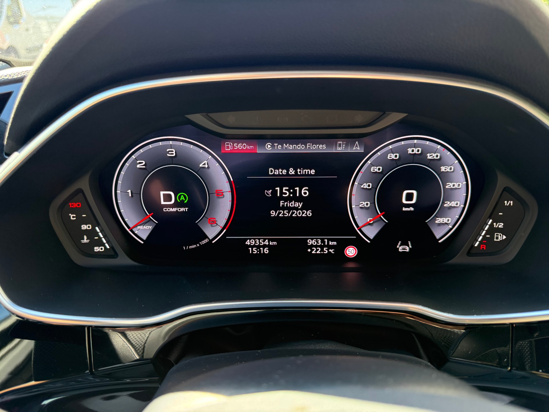 AUDI 2.0 35 TDI Attraction quattro S-Tronic-image-5