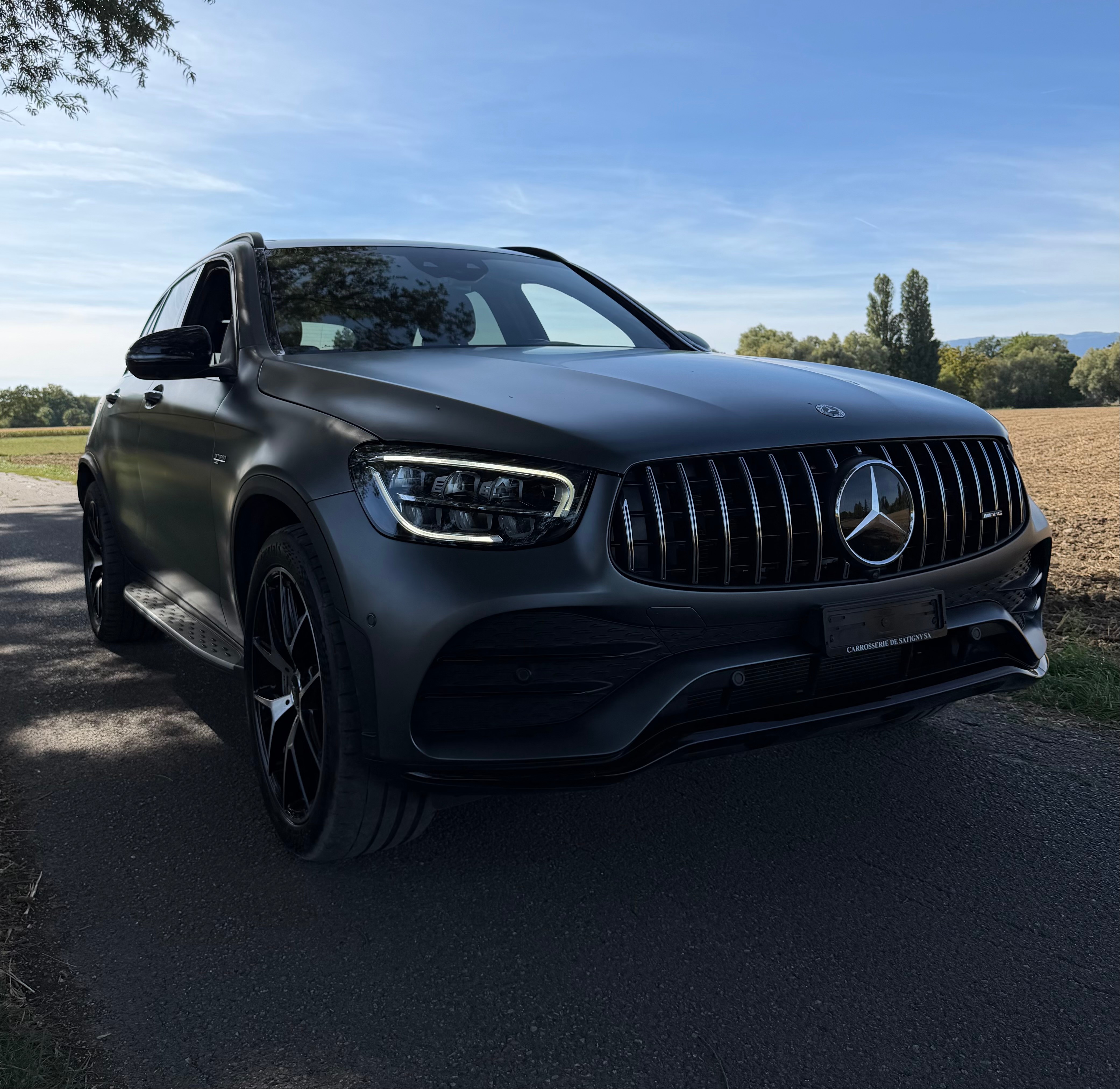 Car photo