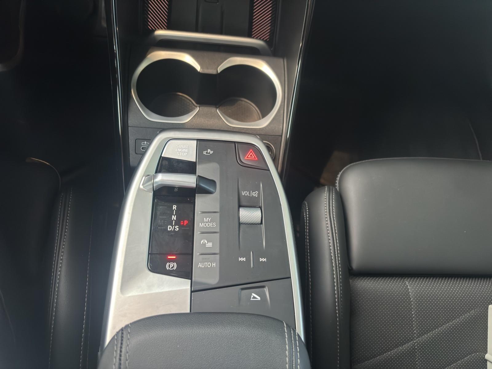 BMW X1 U11 30e xDrive paddles-image-14