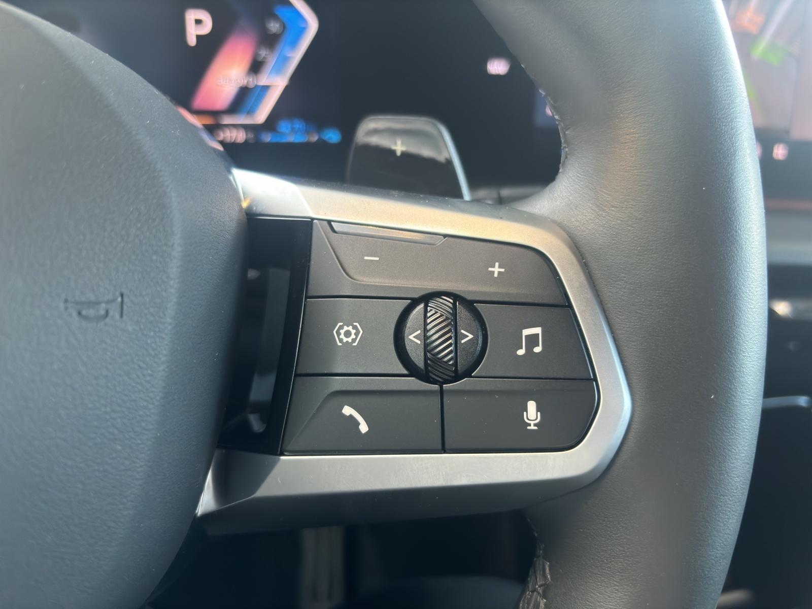 BMW X1 U11 30e xDrive paddles-image-9
