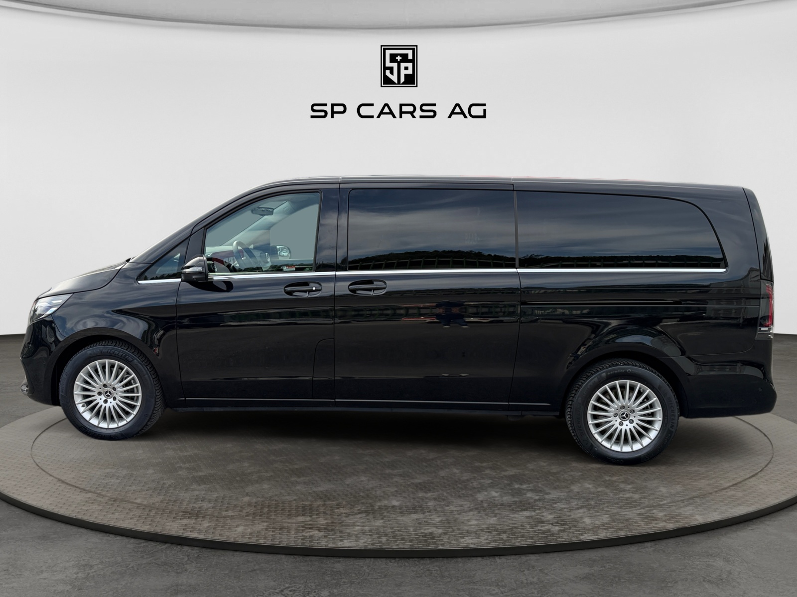 MERCEDES-BENZ V 300 d extralang Avantgarde 4Matic 8-Plätzer-image-1