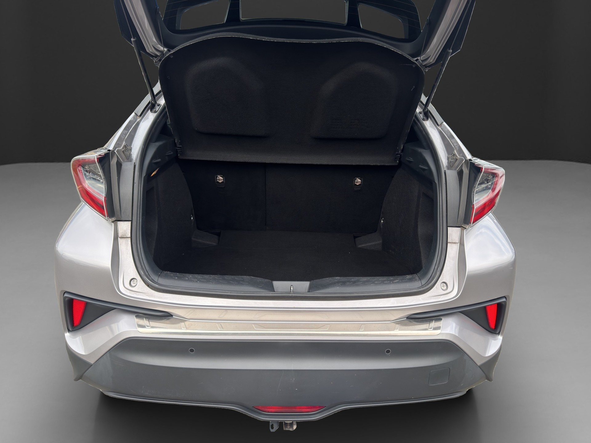 TOYOTA C-HR 1.8 HSD CVT Trend-image-18