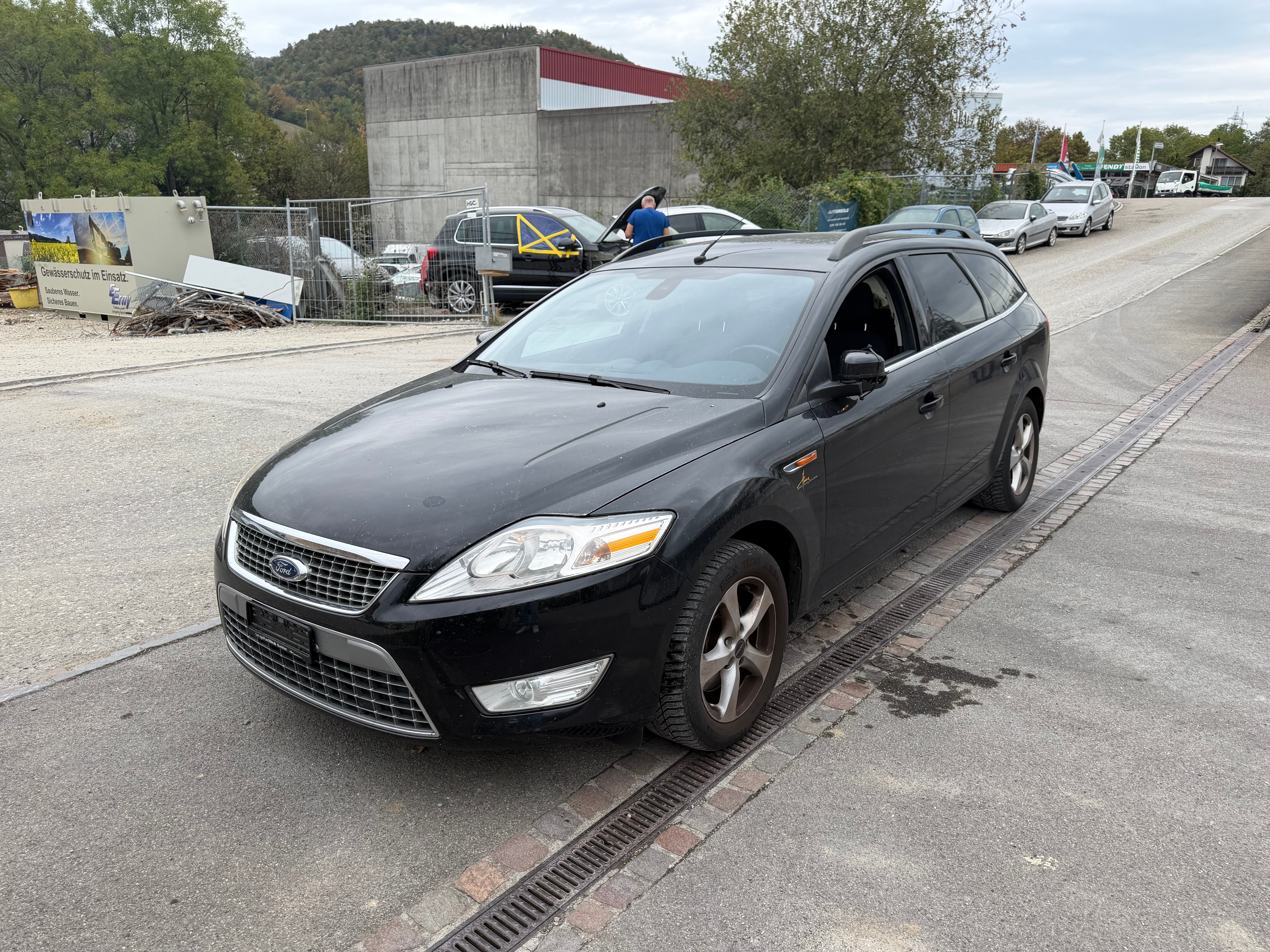 Car photo