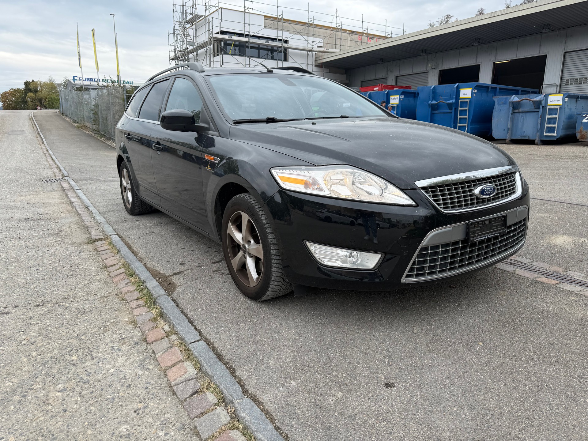 FORD Mondeo 2.0i 16V Carving-image-3